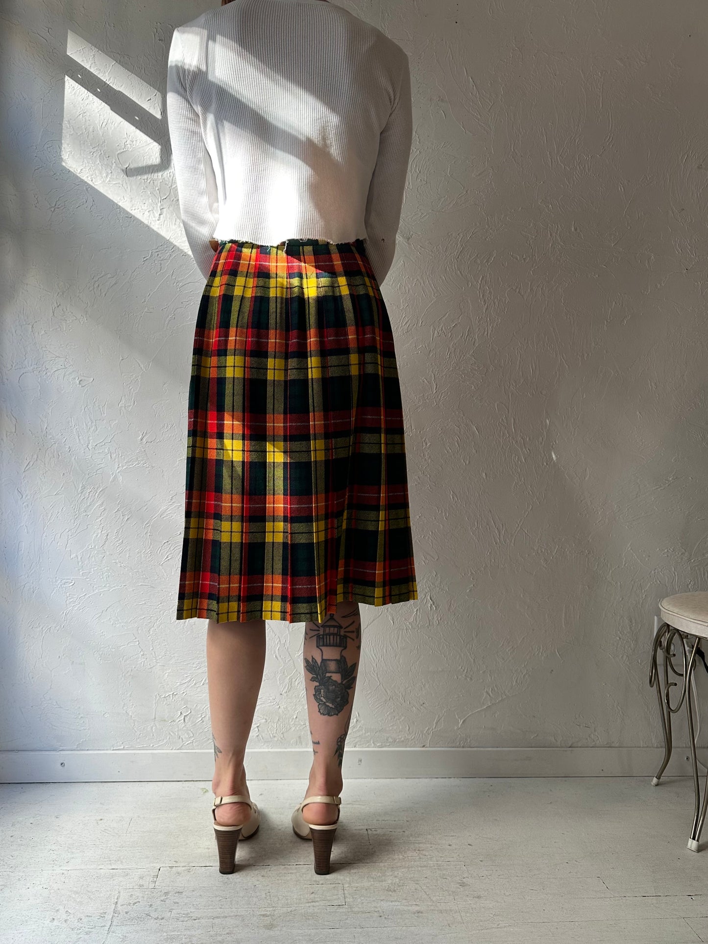 70s 'St Michael' Plaid Pleated Midi Wrap Skirt / Small
