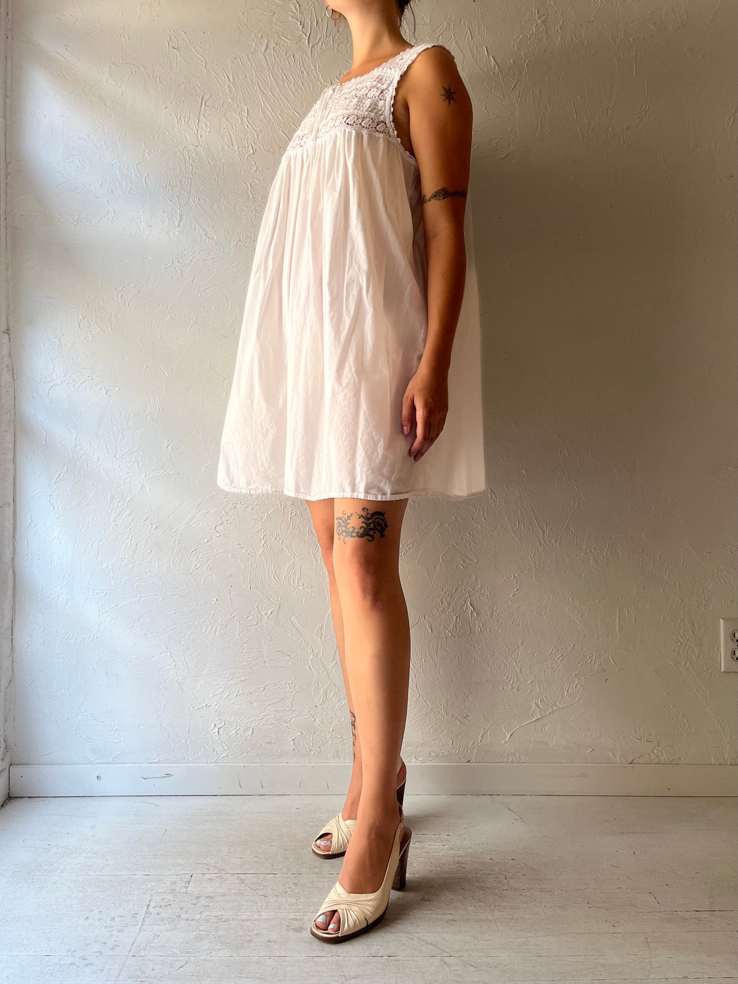 Vintage 'Eileen West' White Lace Cotton Mini Dress / Medium