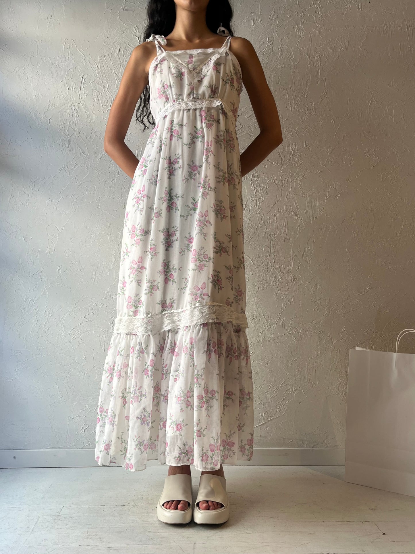 70s 'JC Penny' White Floral Print Peasant Dress / Small