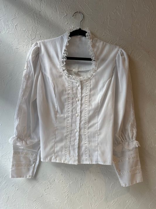 Vintage White Long Sleeve Lace Blouse / Small