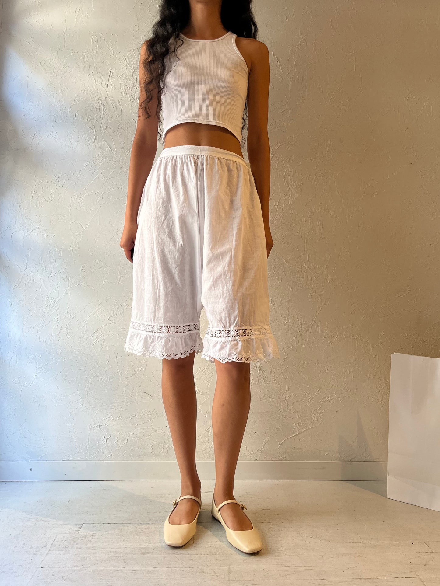 Vintage Handmade White Cotton Bloomer Shorts / Small