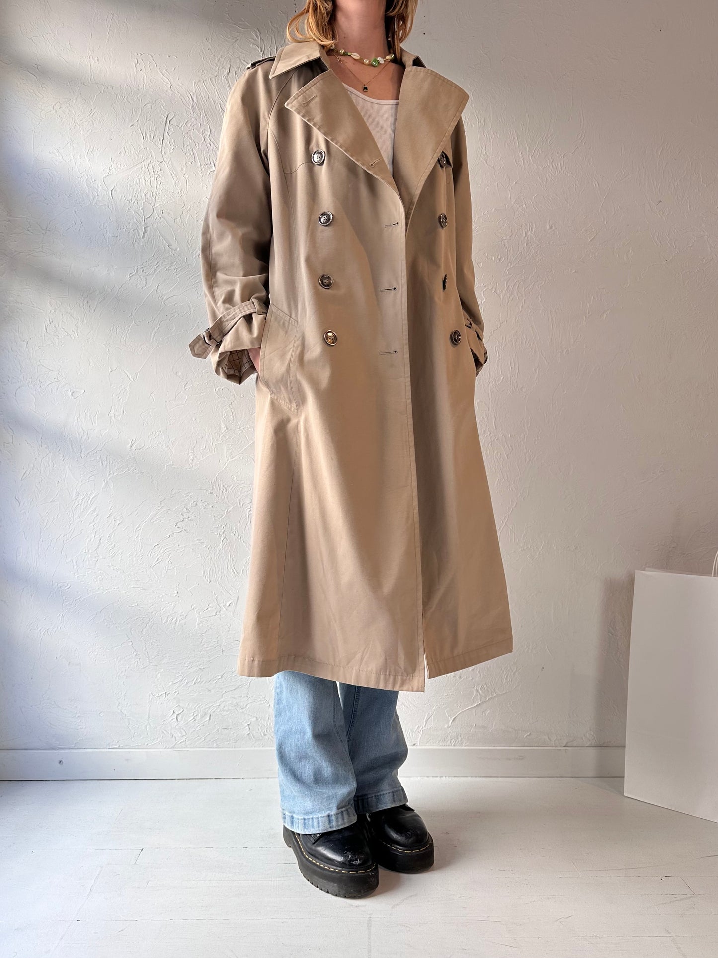 90s 'London Fog' Classic Beige Lined Trench Coat / Large