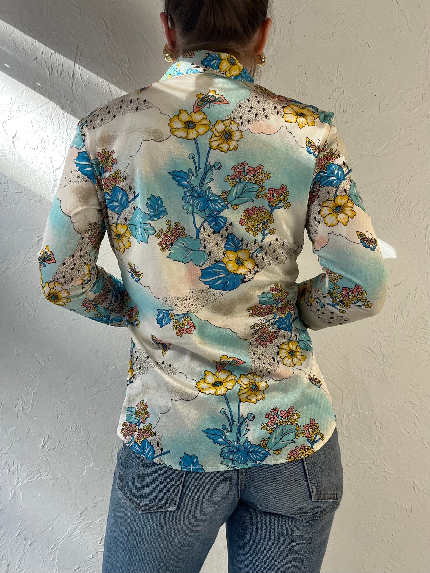 70s Union Made Blue Floral Button Up Blouse / Small