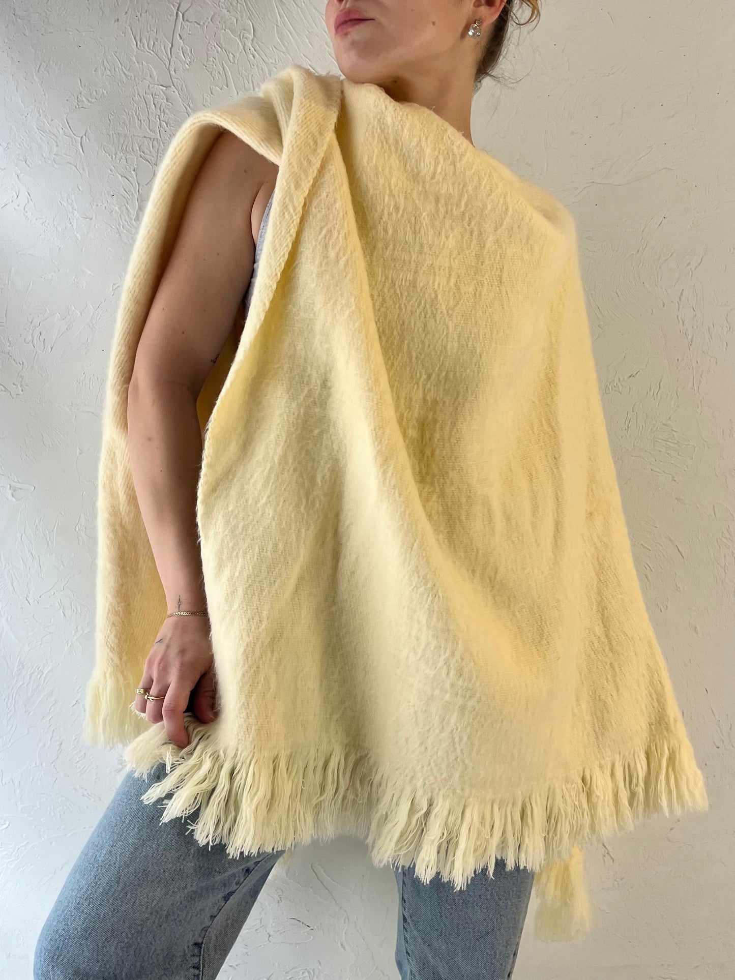 Vintage Handmade Knit Cream Poncho