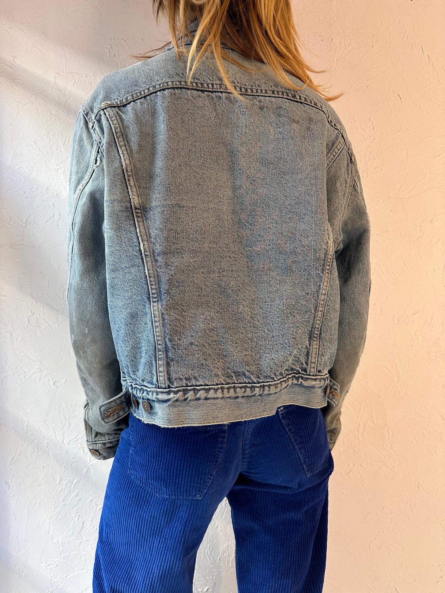 90s 'Levis' Thrashed Blanket Lined Denim Jacket / Small