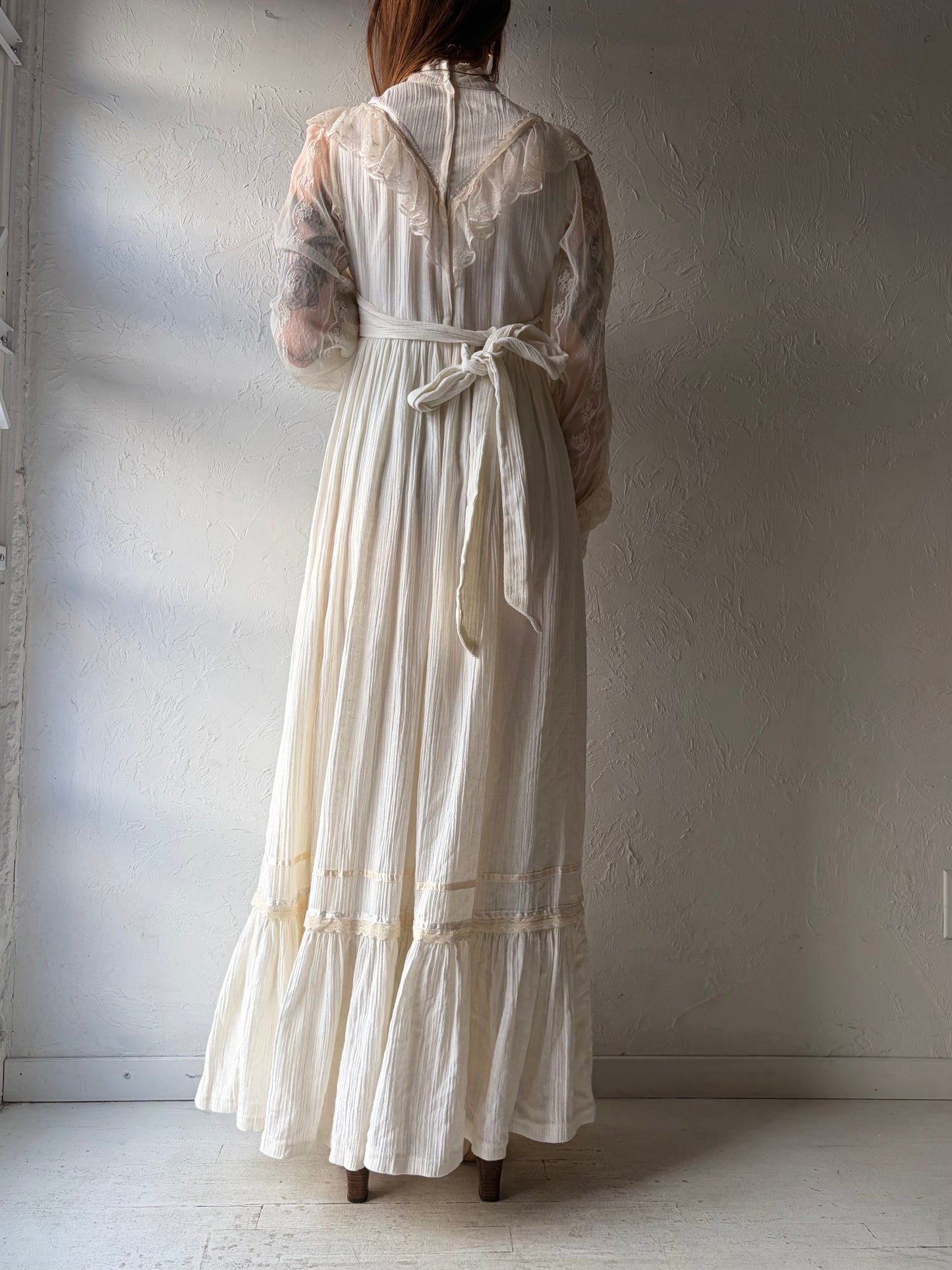 70s Cream Peasant Style Long Sleeve Maxi Dress / Small