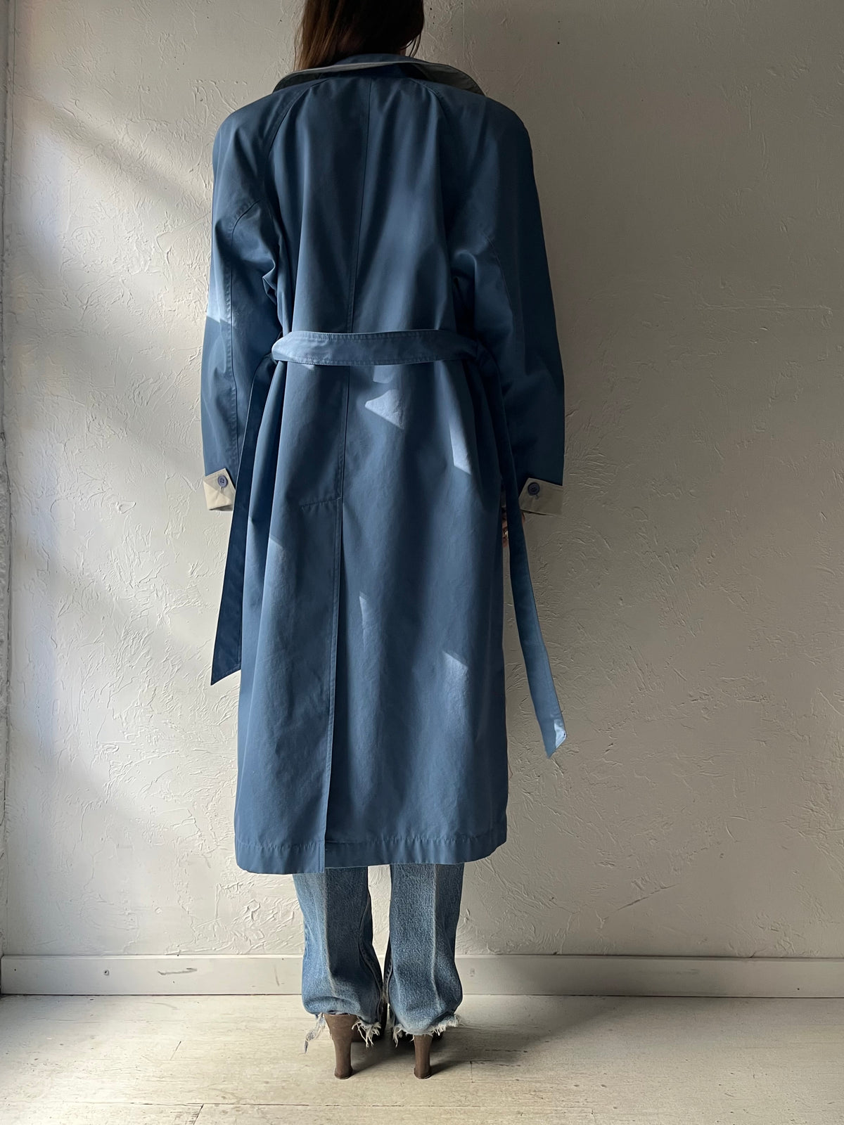 90s 'Niccolini' Blue Minimalist Old Money Academia Fall Trench Coat / Medium