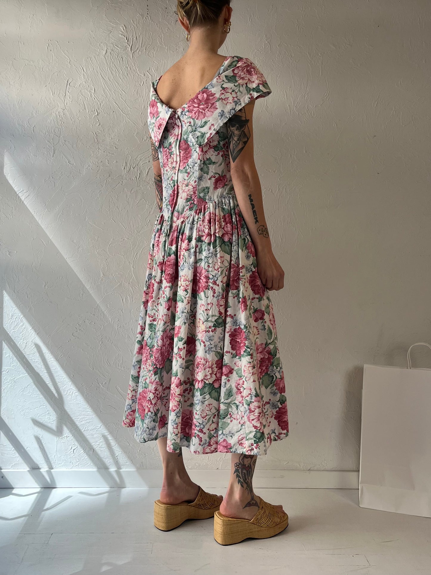 90s Cotton Floral Print Midi Dress / Medium