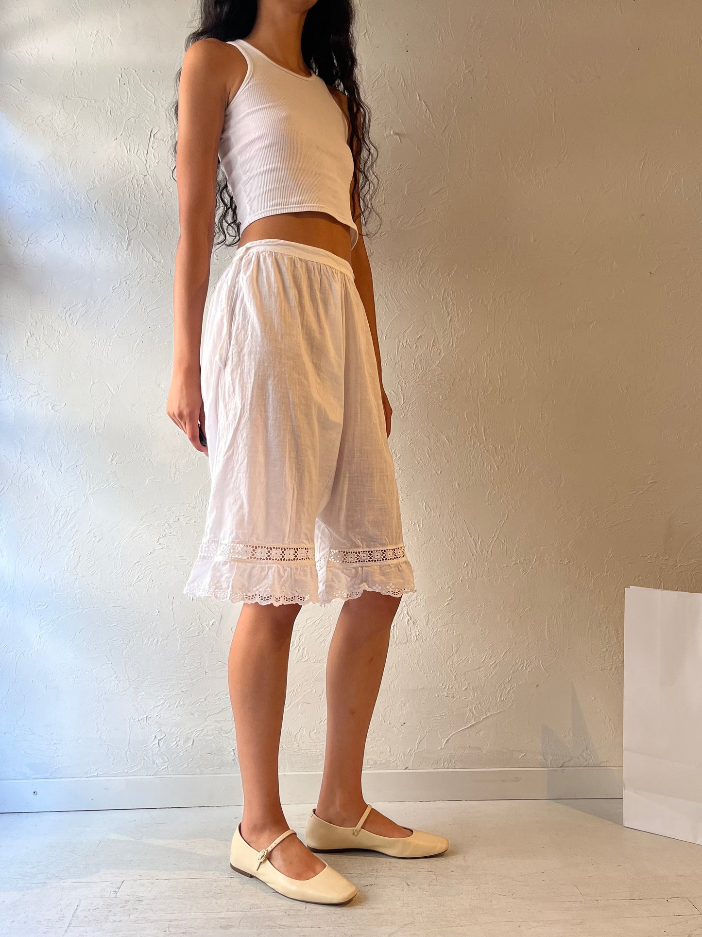 Vintage Handmade White Cotton Bloomer Shorts / Small