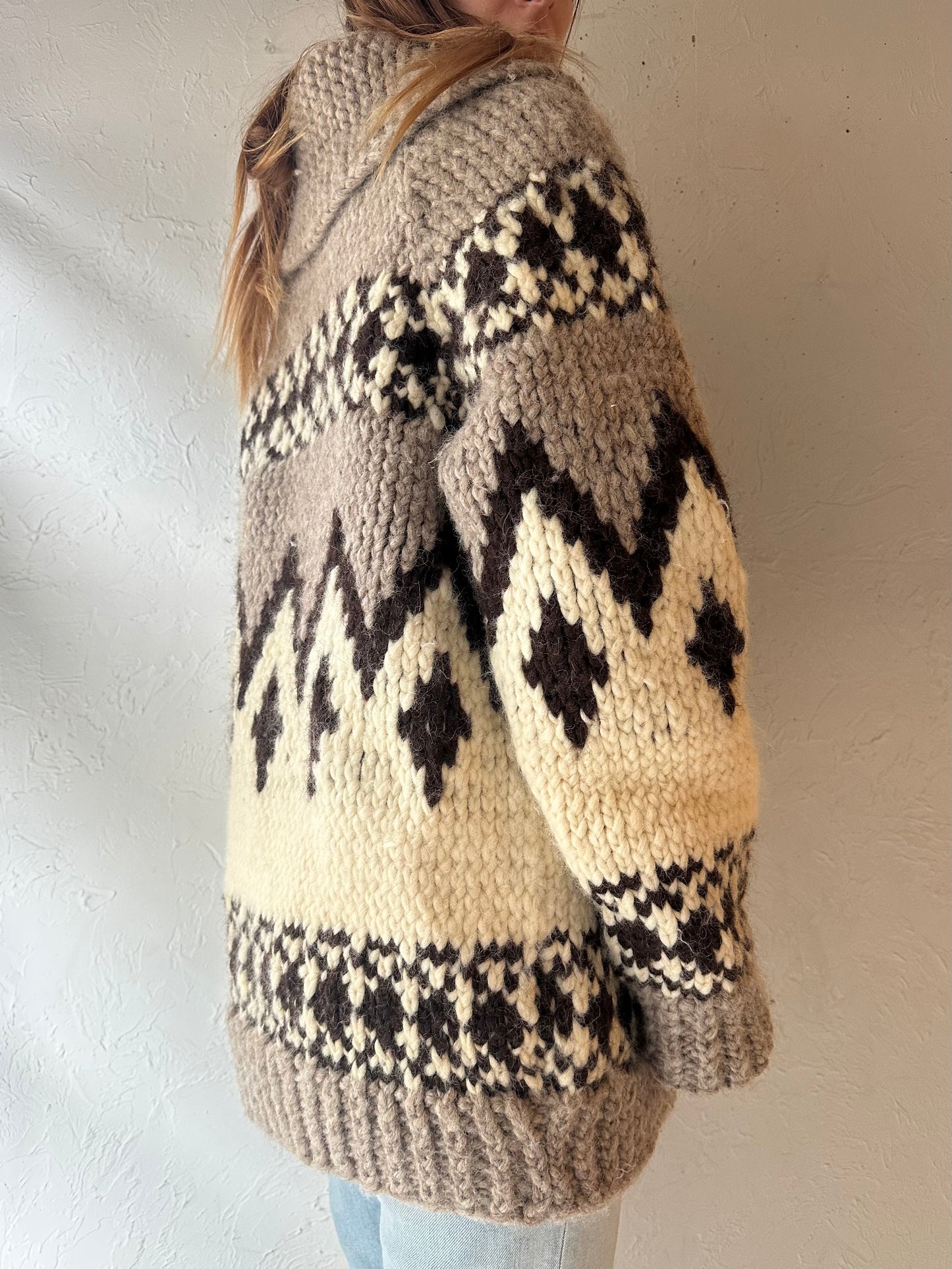 Vintage Hand Knit Chunky Wool Sweater / Medium