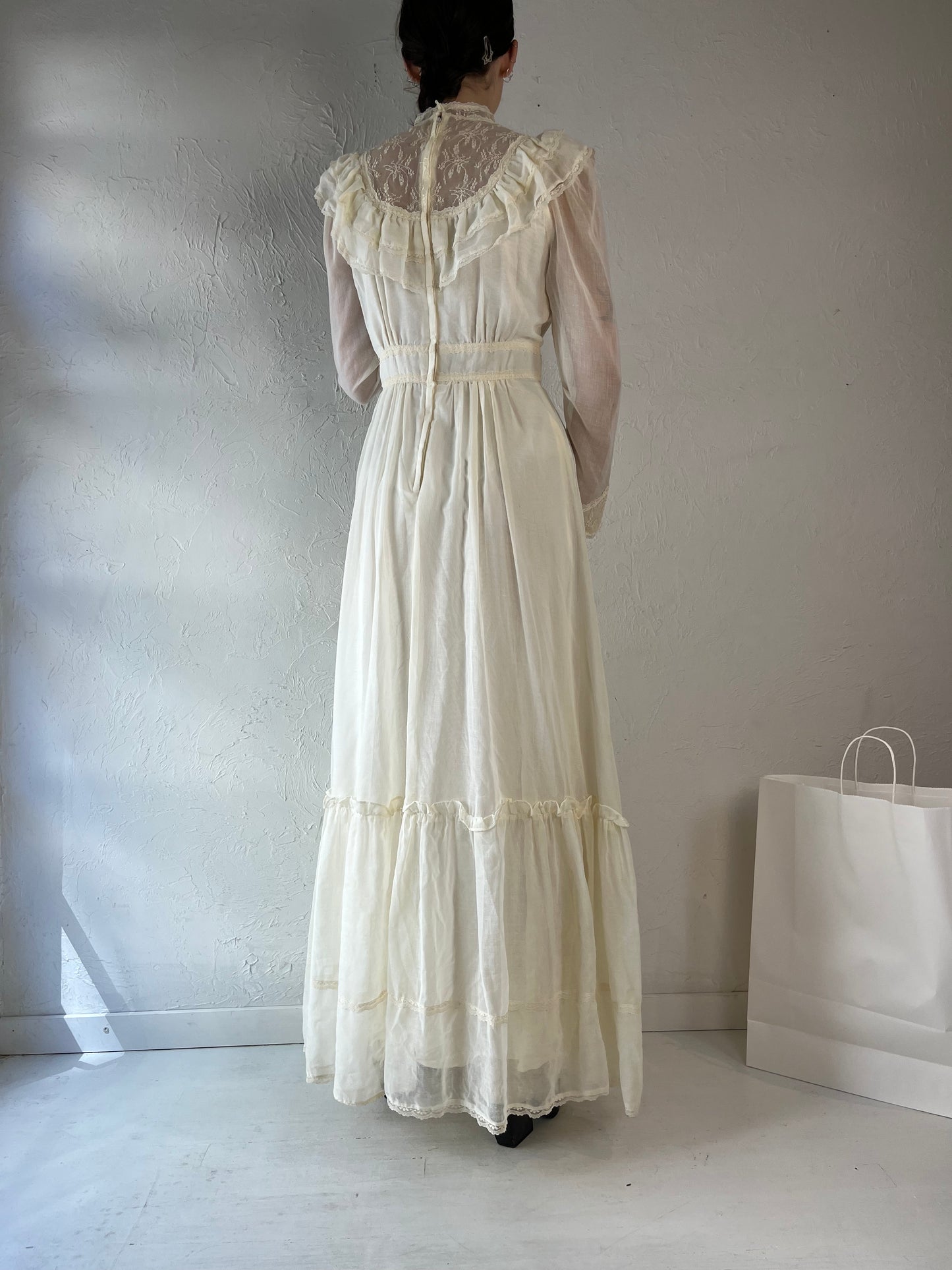 70s 'Candi Jones' Cream Lace Long Sleeve Peasant Dress / Small