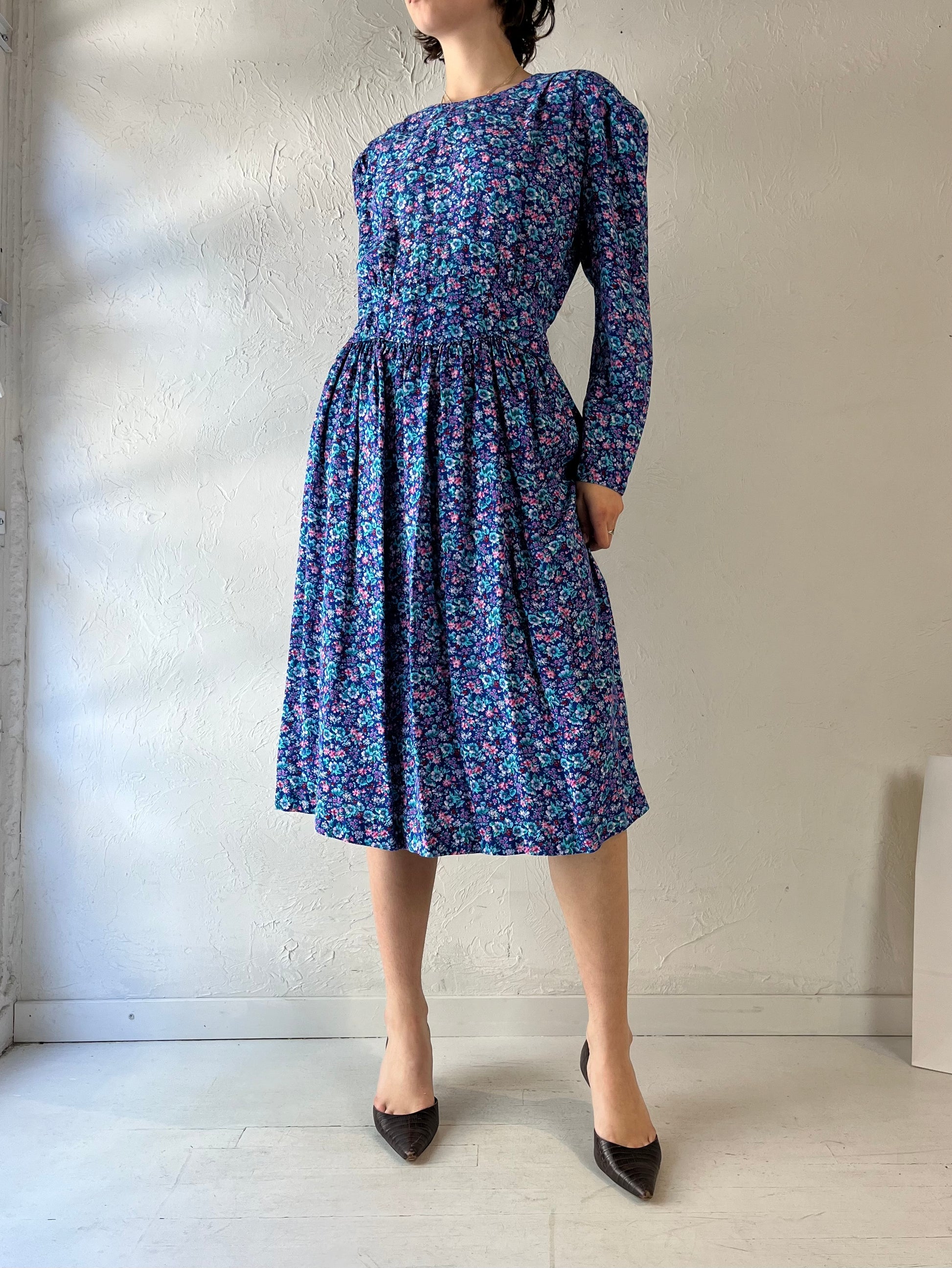 90s 'Karen Stevens' Blue Floral Print Rayon Dress / Large Wildhoneygoods 90s 'Karen Stevens' Blue Floral Print Rayon Dress / Large Wildhoneygoods