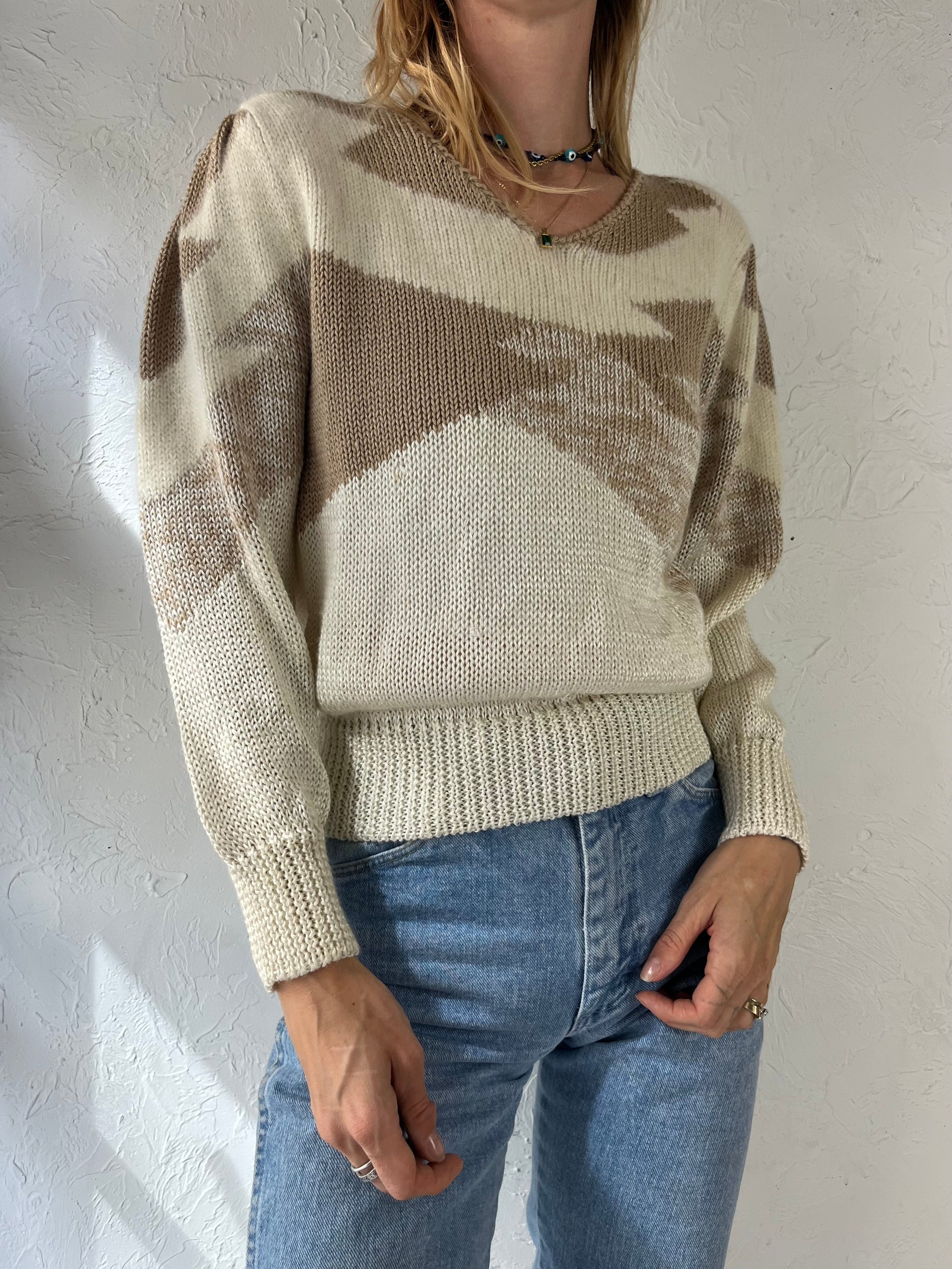 90s 'Woodwards' Beige and White Knit Sweater / Small