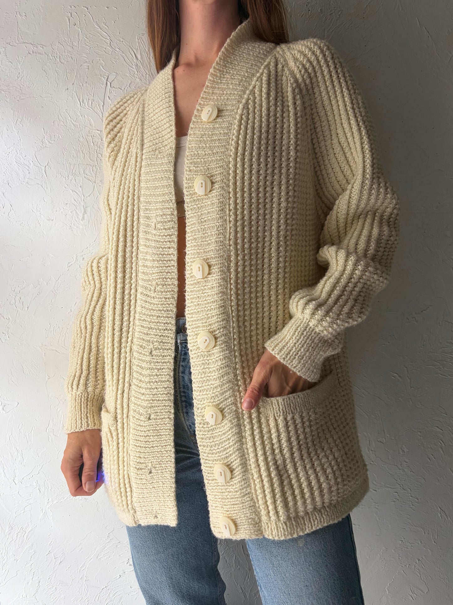 Vintage Cream Knit Acrylic Cottagecore Grannycore Cardigan Sweater / Medium