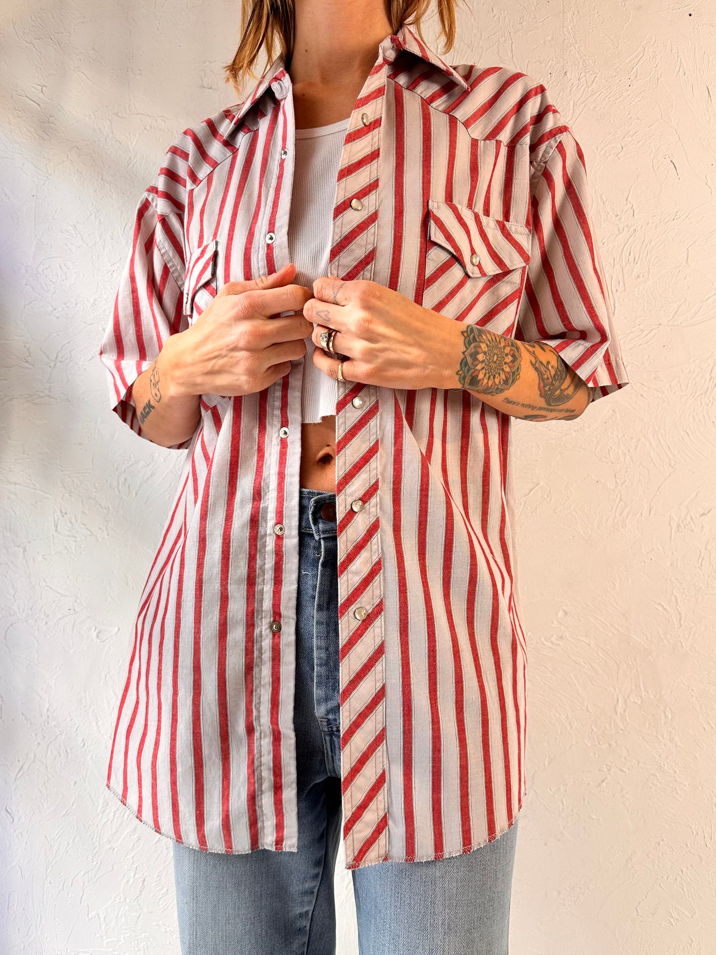 Y2k 'Wrangler' Red White Striped Short Sleeve Pearl Snap Shirt / Medium