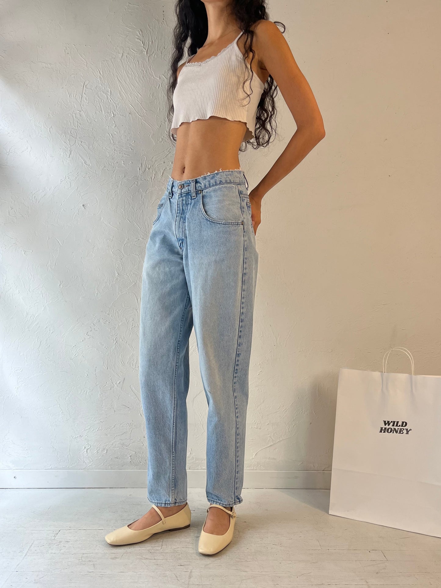 90s 'Levis' Silver Tab Loose Jeans / 28