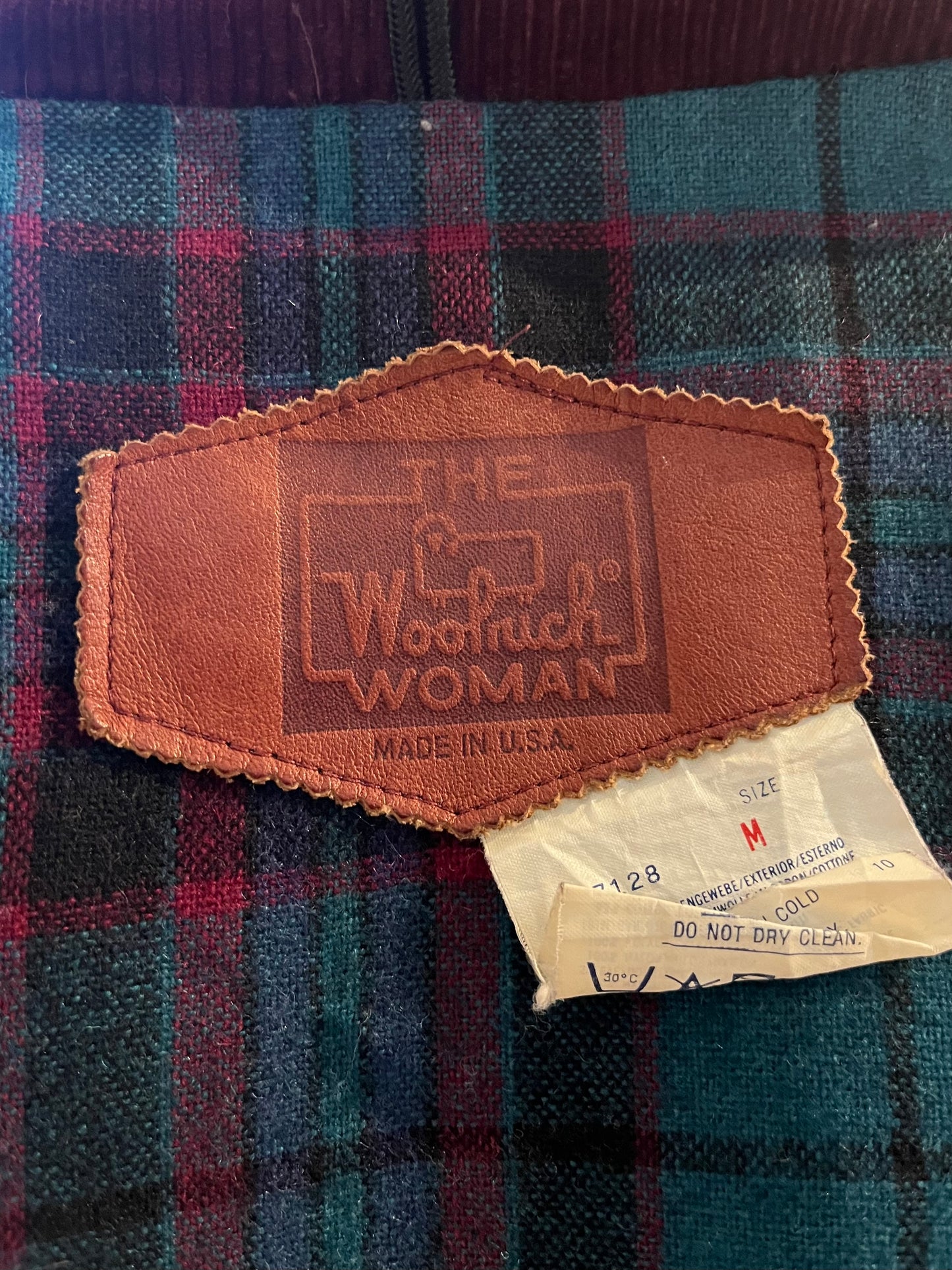 80s 90s 'Woolrich' Burgundy Lined Rain Coat / Medium