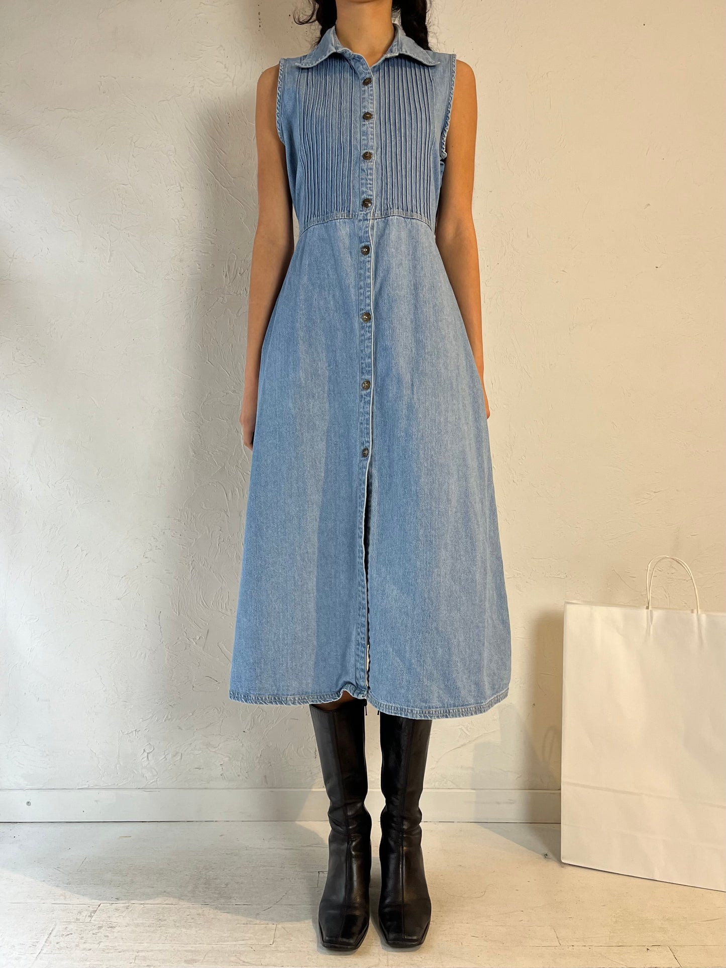 90s ‘Cherokee’ Button Up Denim Dress / Medium