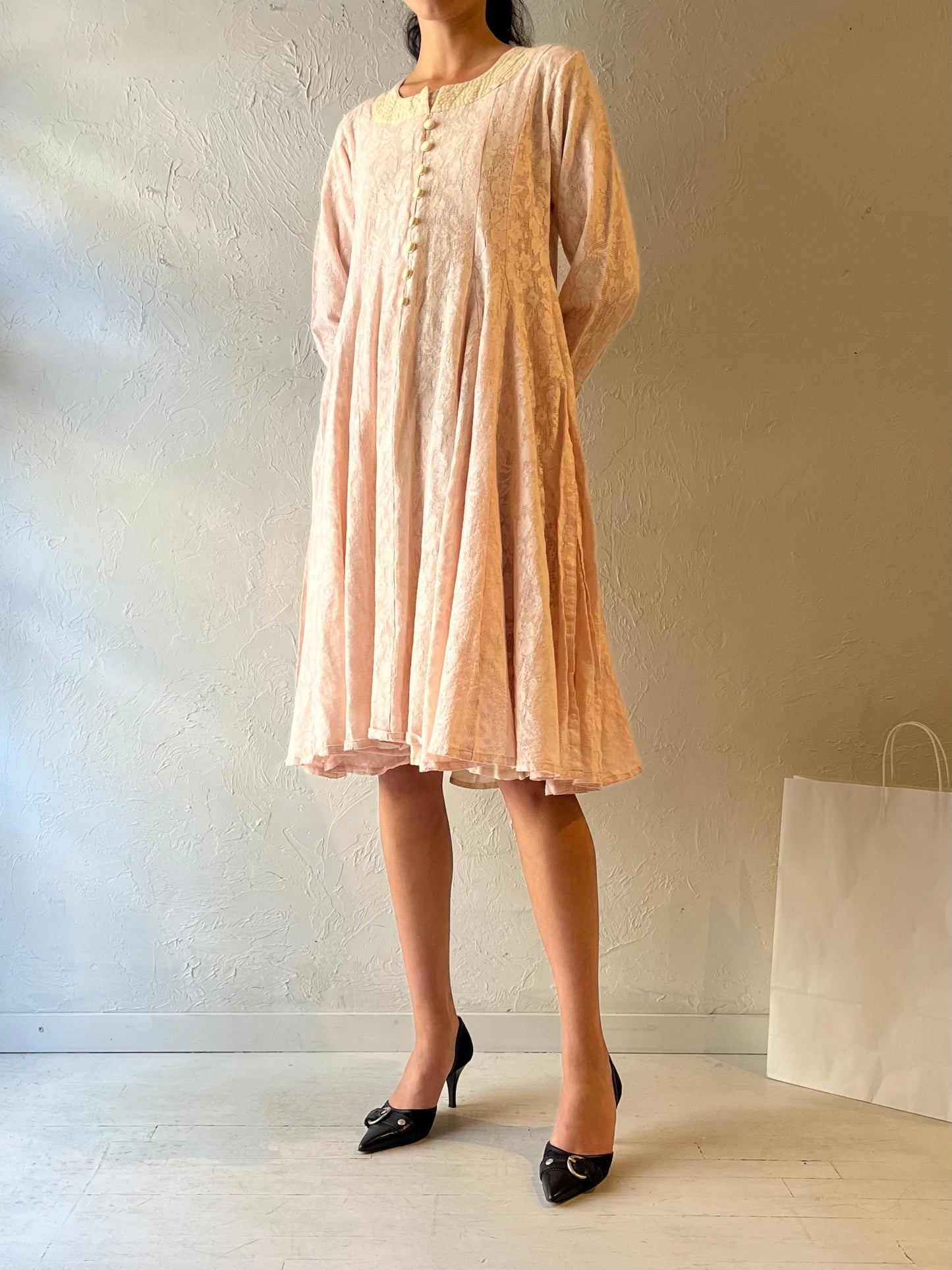 Vintage Pale Pink Midi Dress / Large
