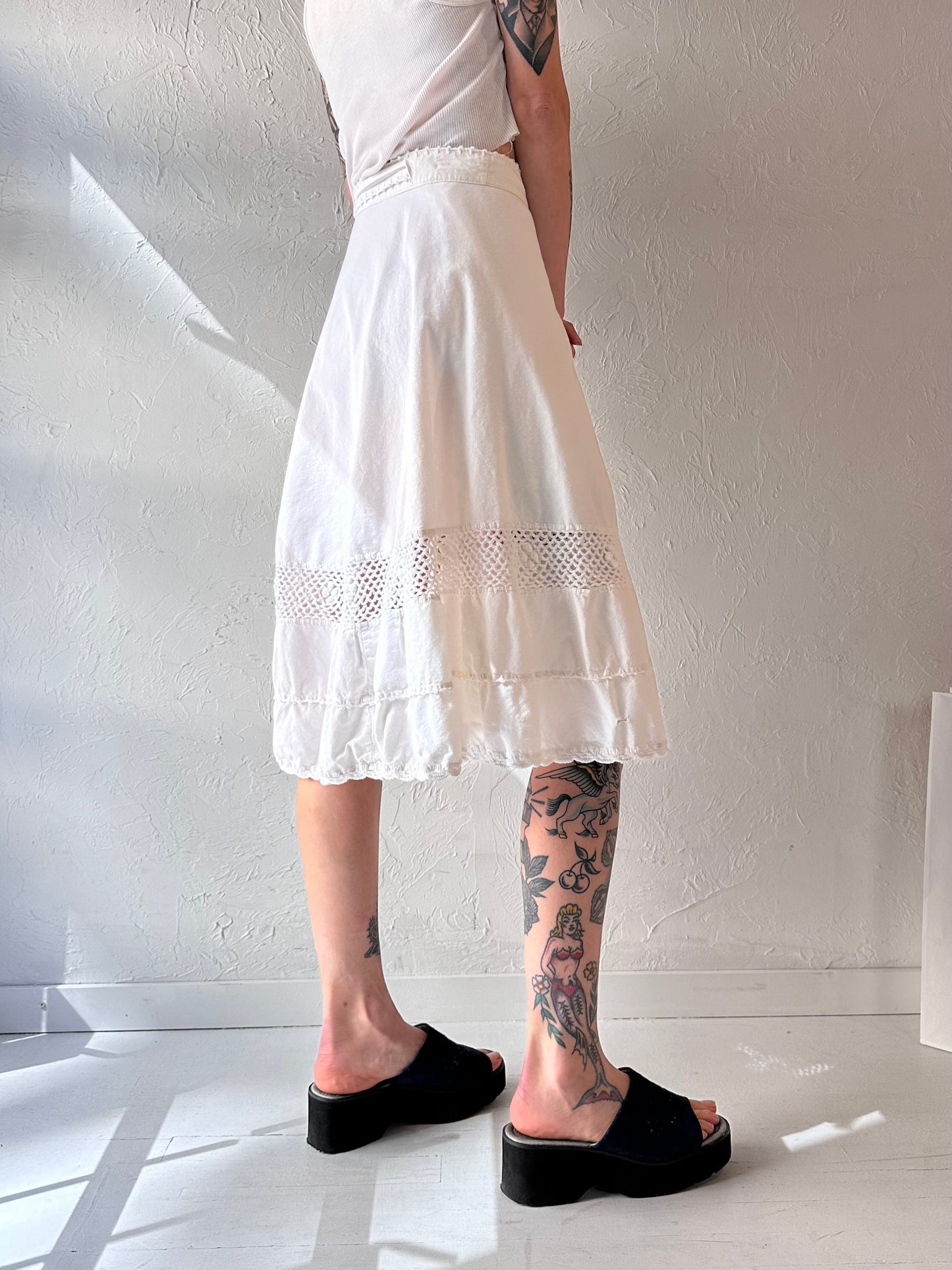90s 'Waikiki' White Cotton Wrap Skirt / Medium