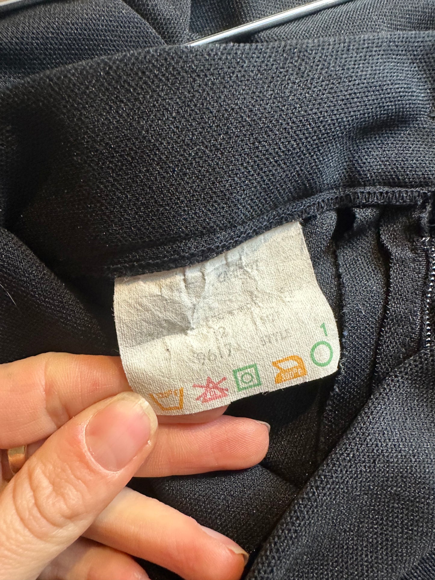 70s Black Maxi Skirt / Small