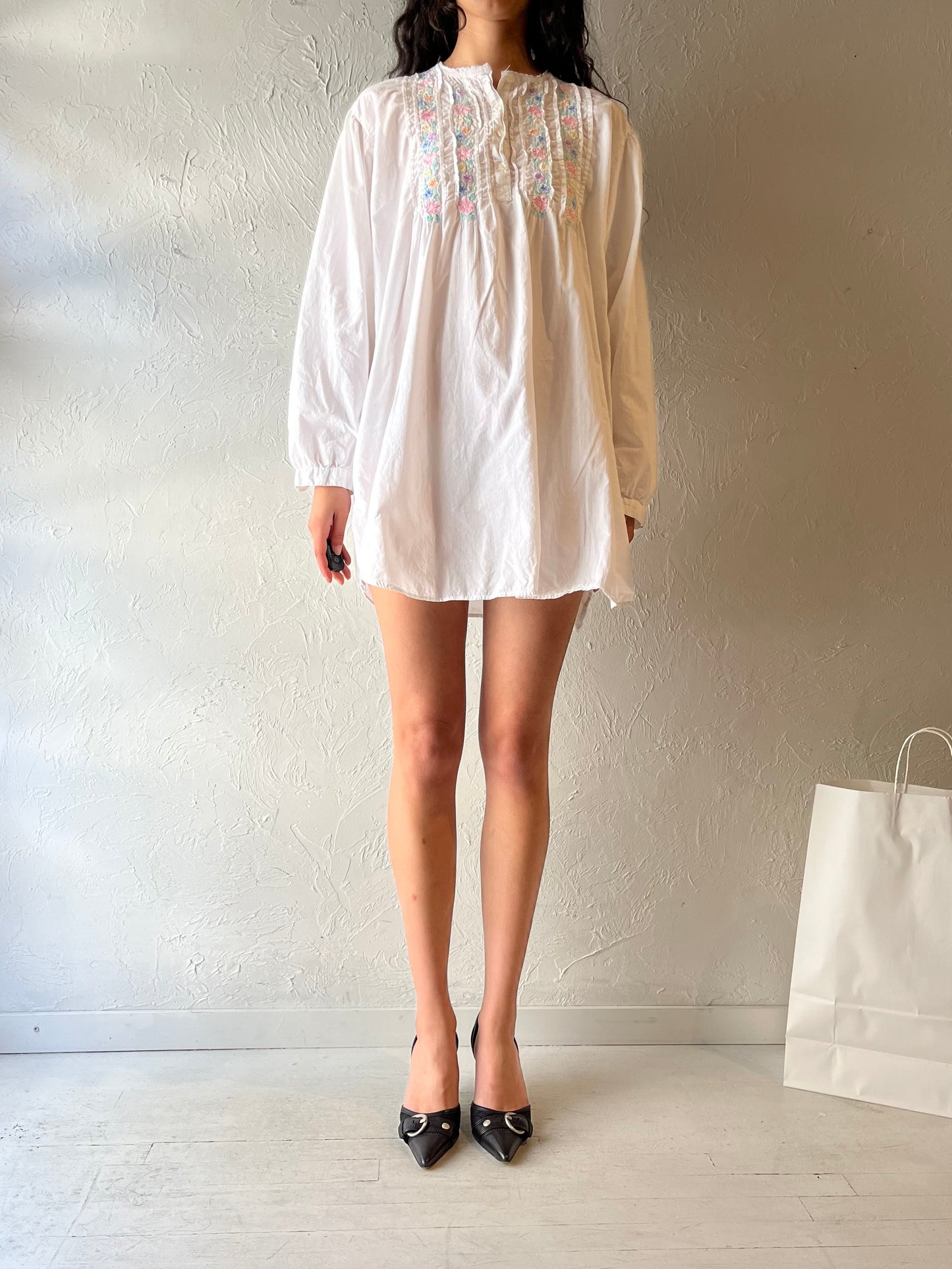 90s ‘Chance Encounters’ Long Sleeve White Cotton Mini Dress / Large