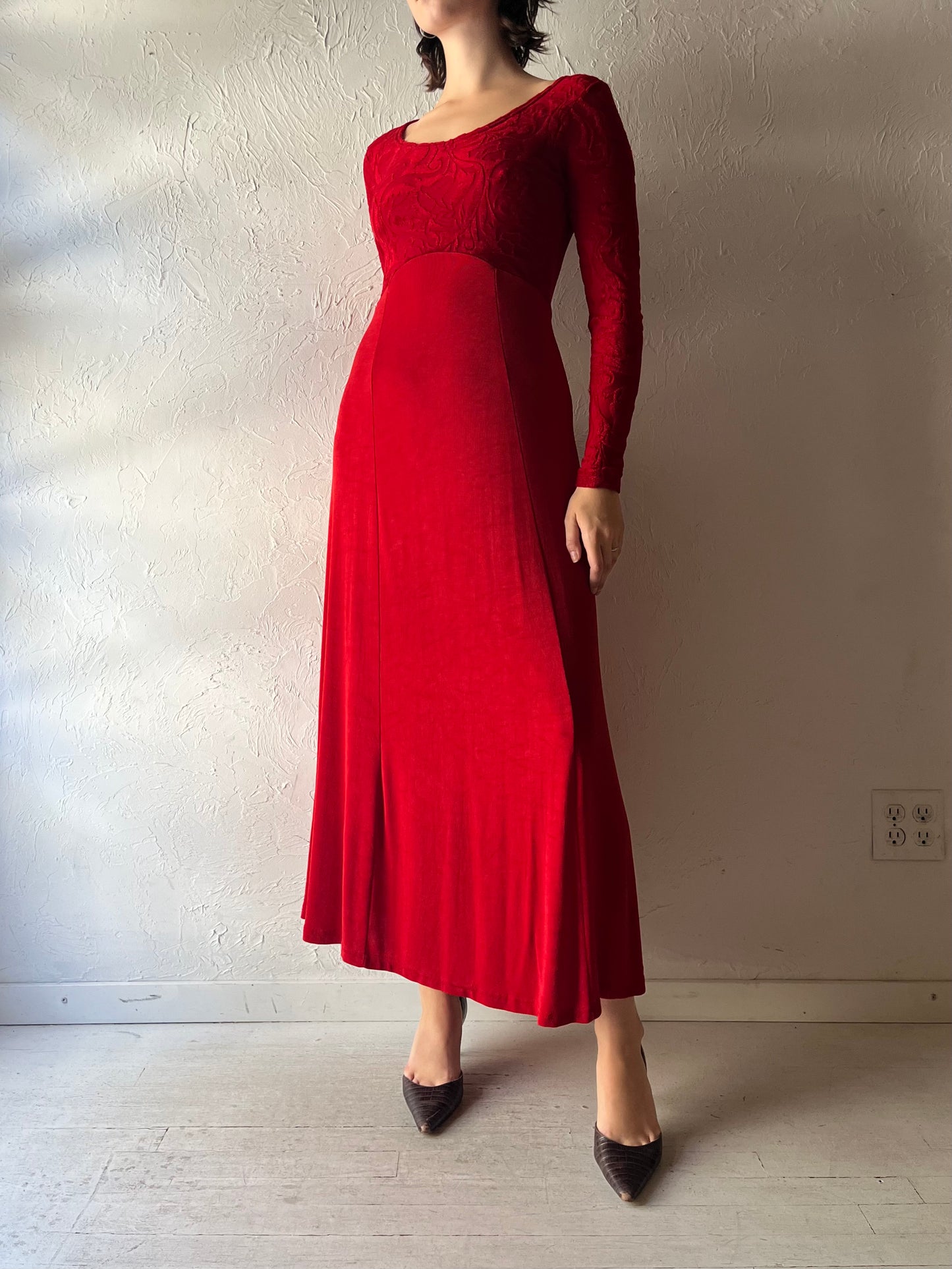 90s 'Style Works' Red Retro Romantic Fitted Maxi Dress / Small - Medium
