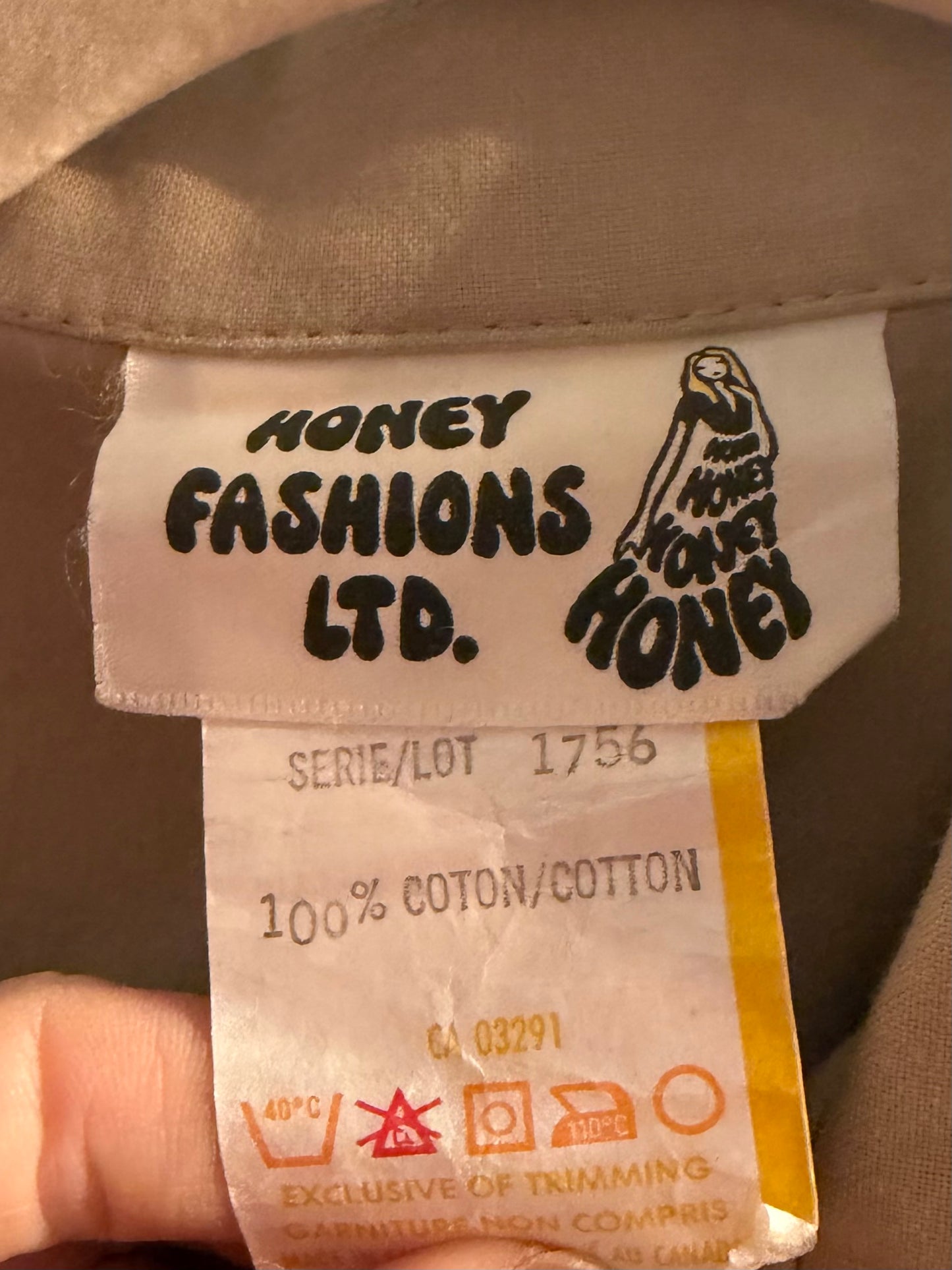 80s 'Honey's Fashion LTD' Beige Cotton Jump Suit / Vintage 1980s Retro One Piece / Small