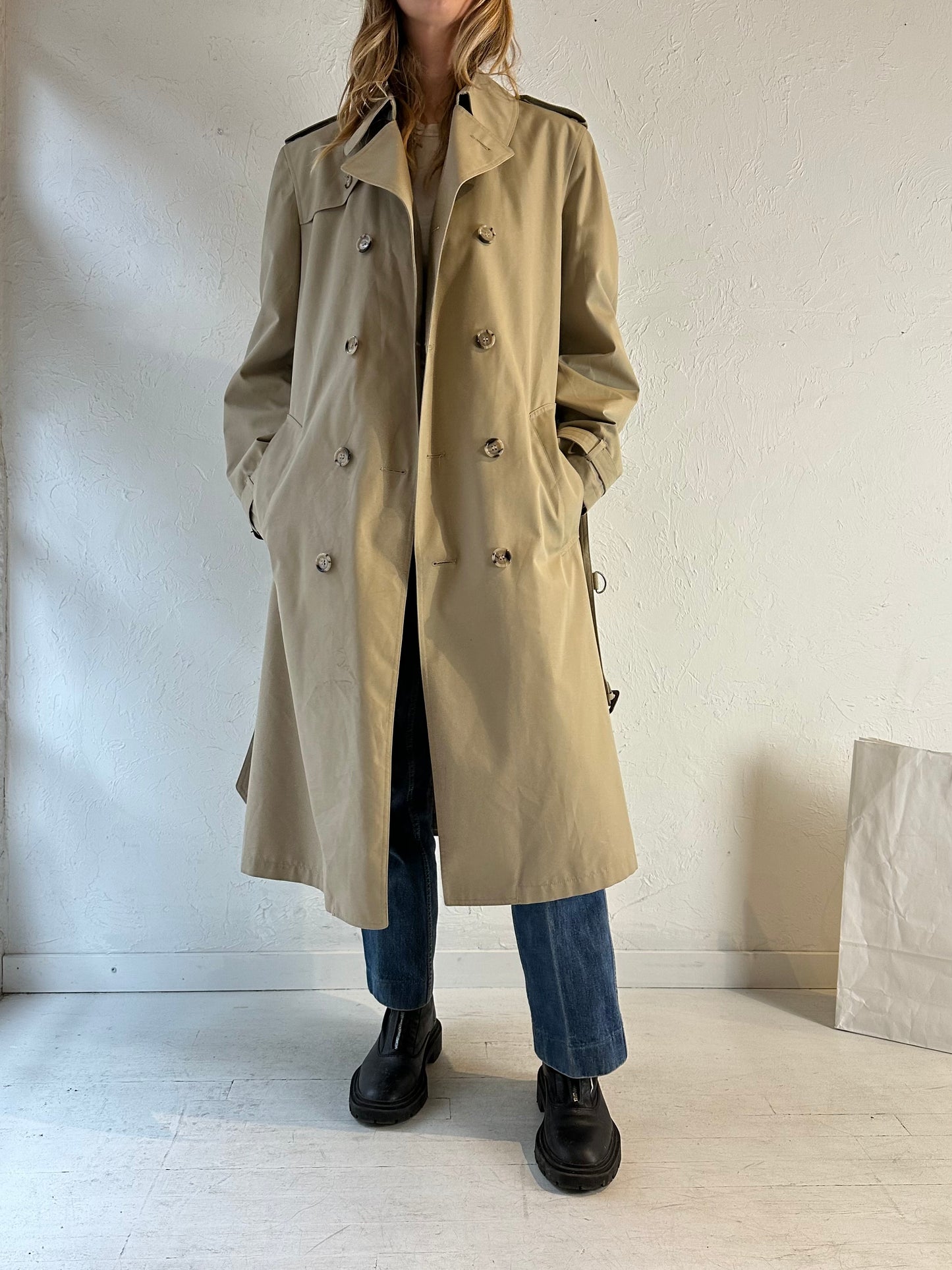 90s ‘London Fog’ Beige Classic Trench Coat / Medium