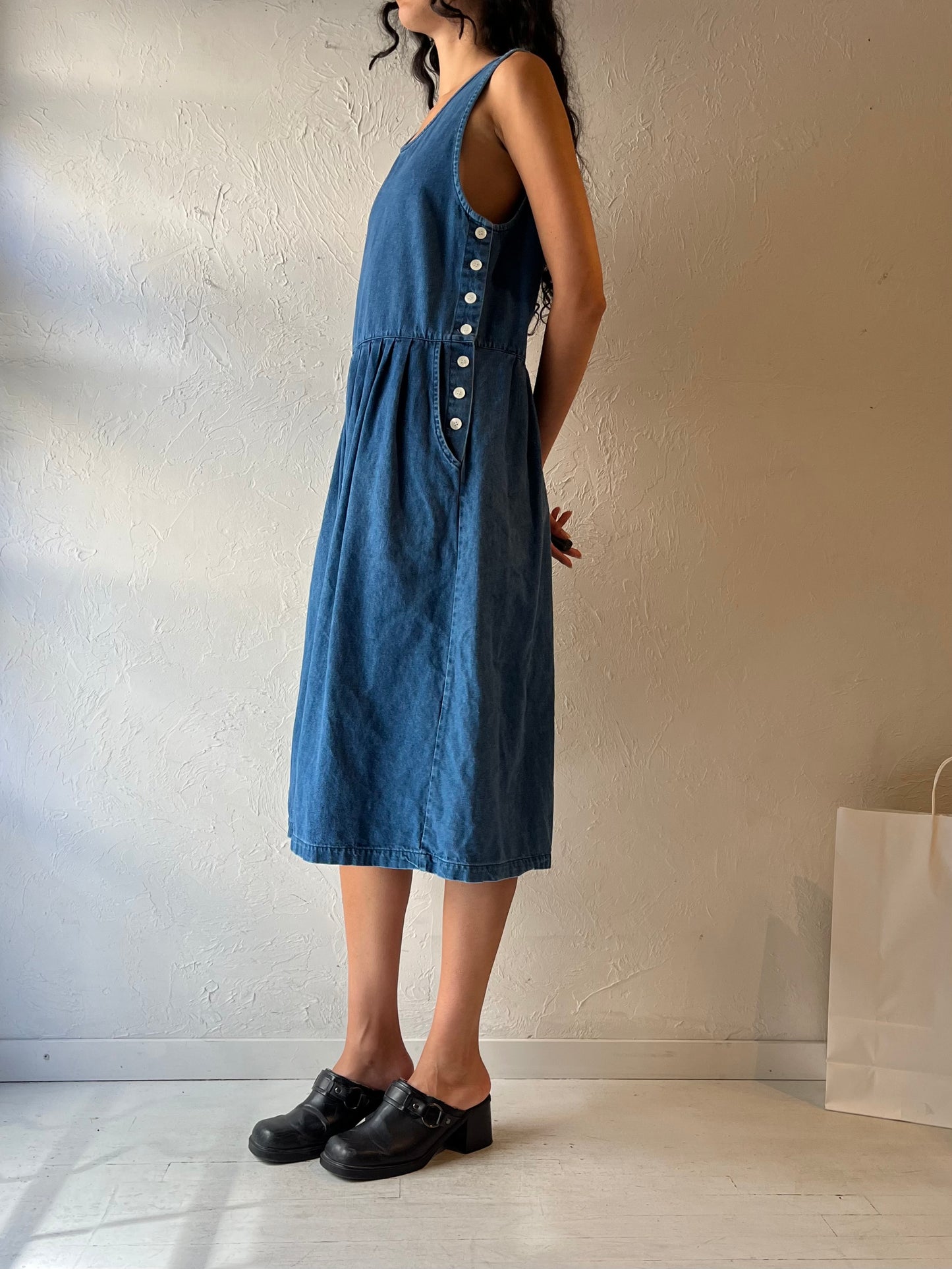 90s ‘Eddie Bauer’ Sleeveless Denim Dress / Small
