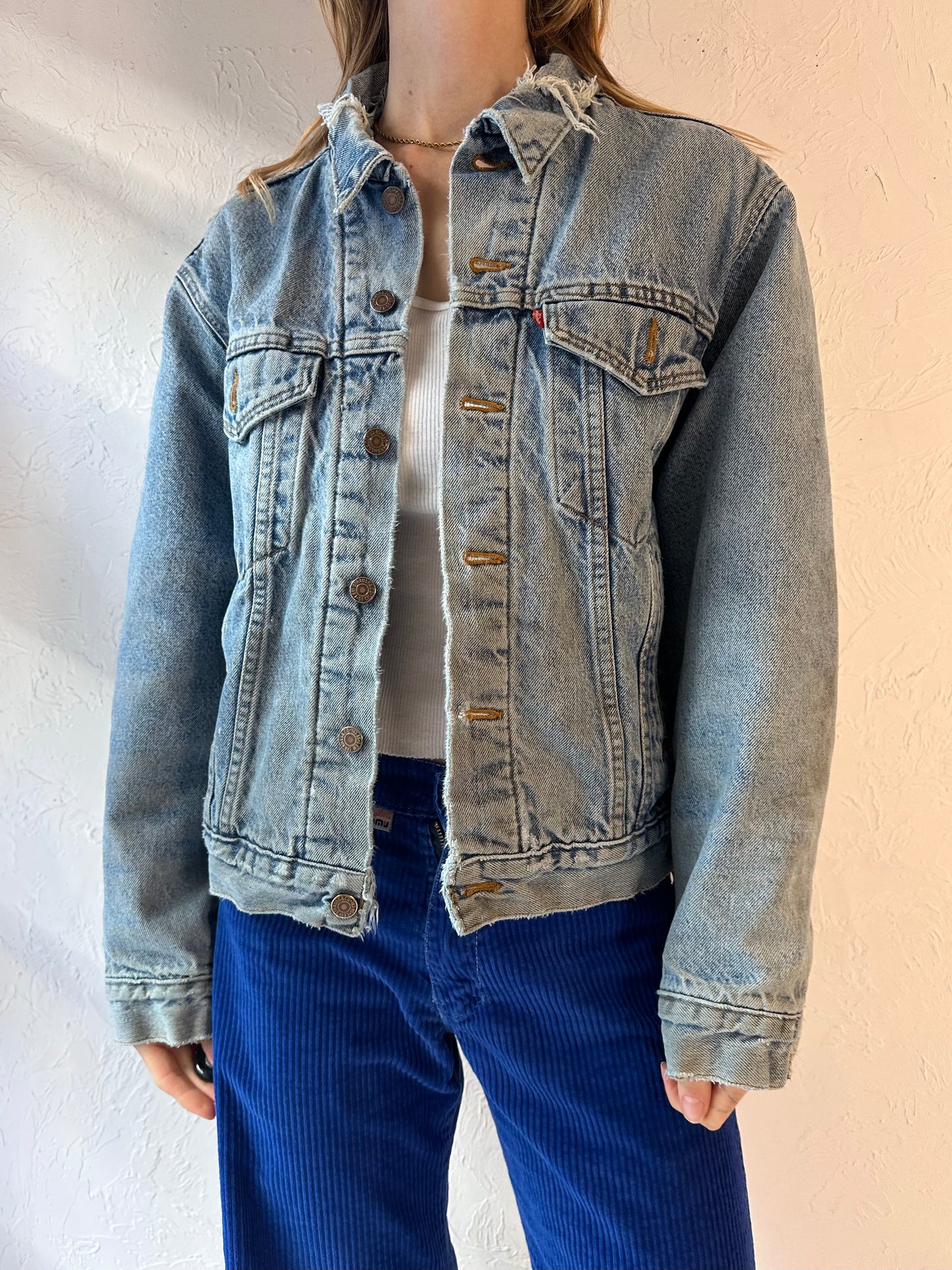 90s 'Levis' Thrashed Blanket Lined Denim Jacket / Small