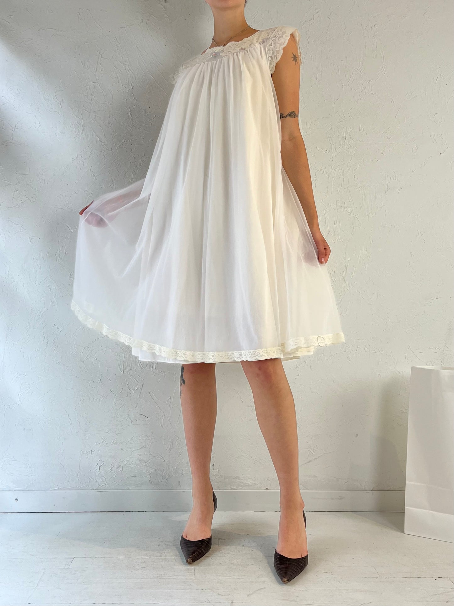 80s 'Shadowline' White Nylon Night Dress / Medium