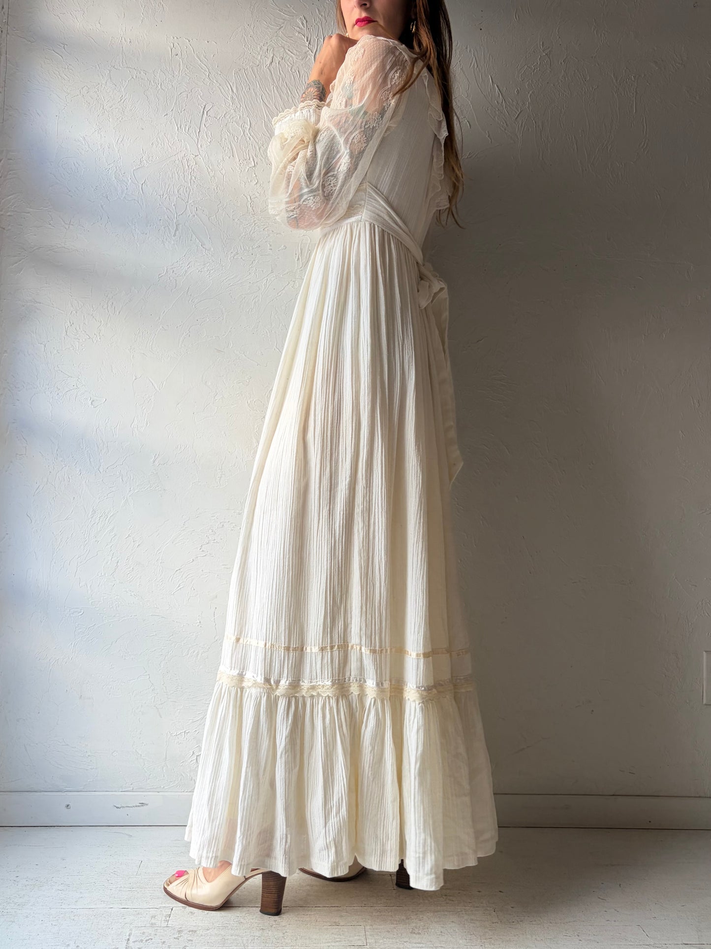 70s Cream Peasant Style Long Sleeve Maxi Dress / Small