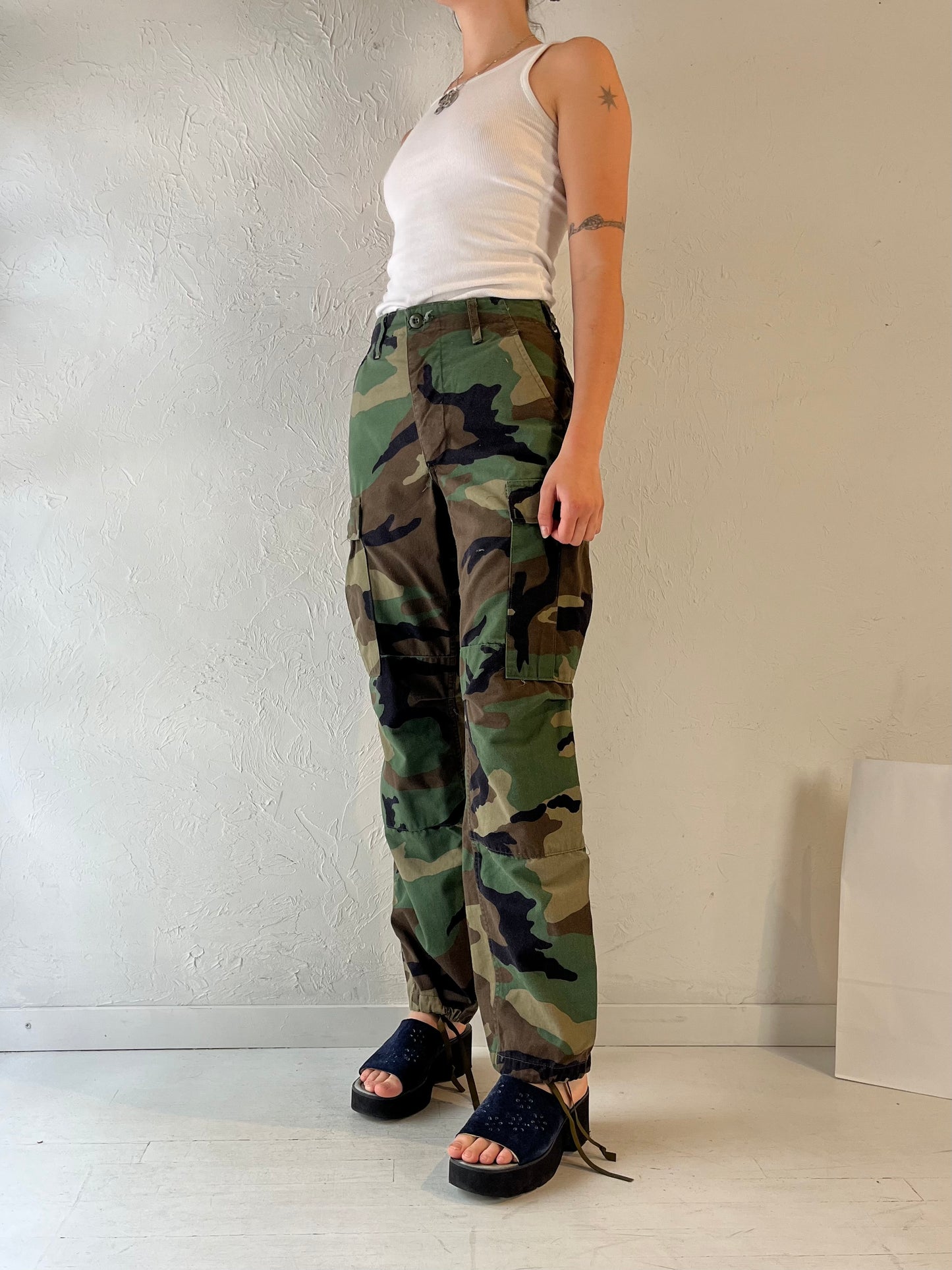 Vintage Authentic Army Camouflage Pants / XS