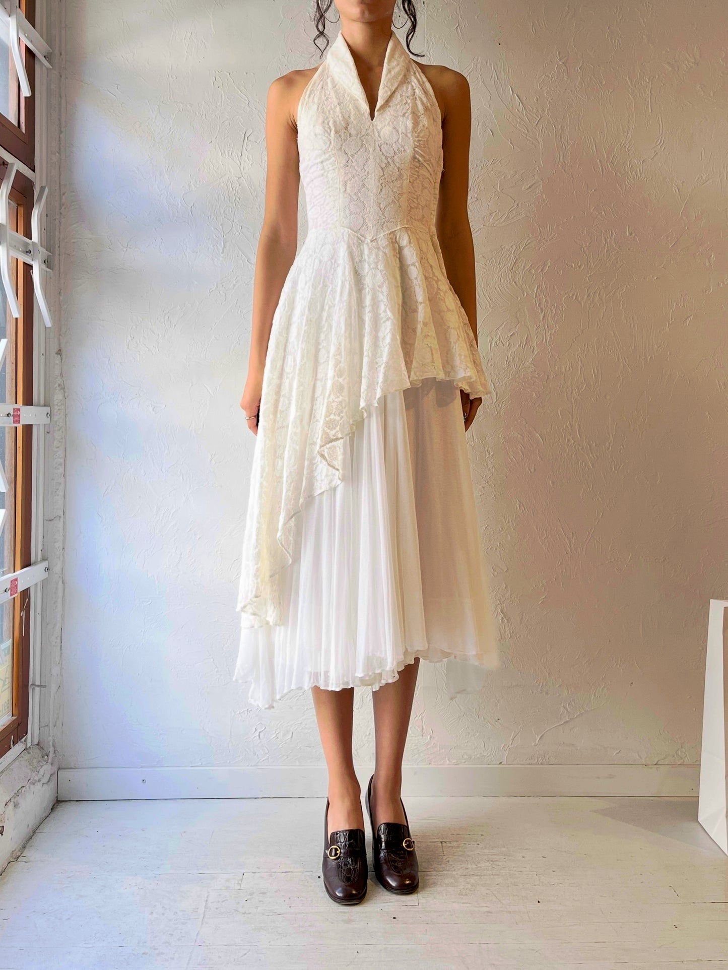 Vintage White Collared Asymmetrical Dress / Small