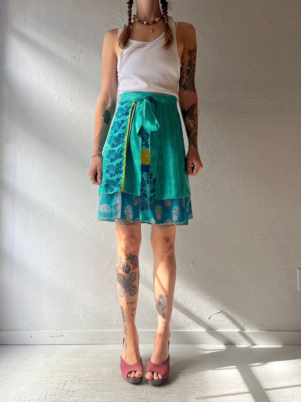 Y2k 'Dam Good Yarn' Floral Silk Hippie Boho Wrap Mini Skirt / Small - Medium
