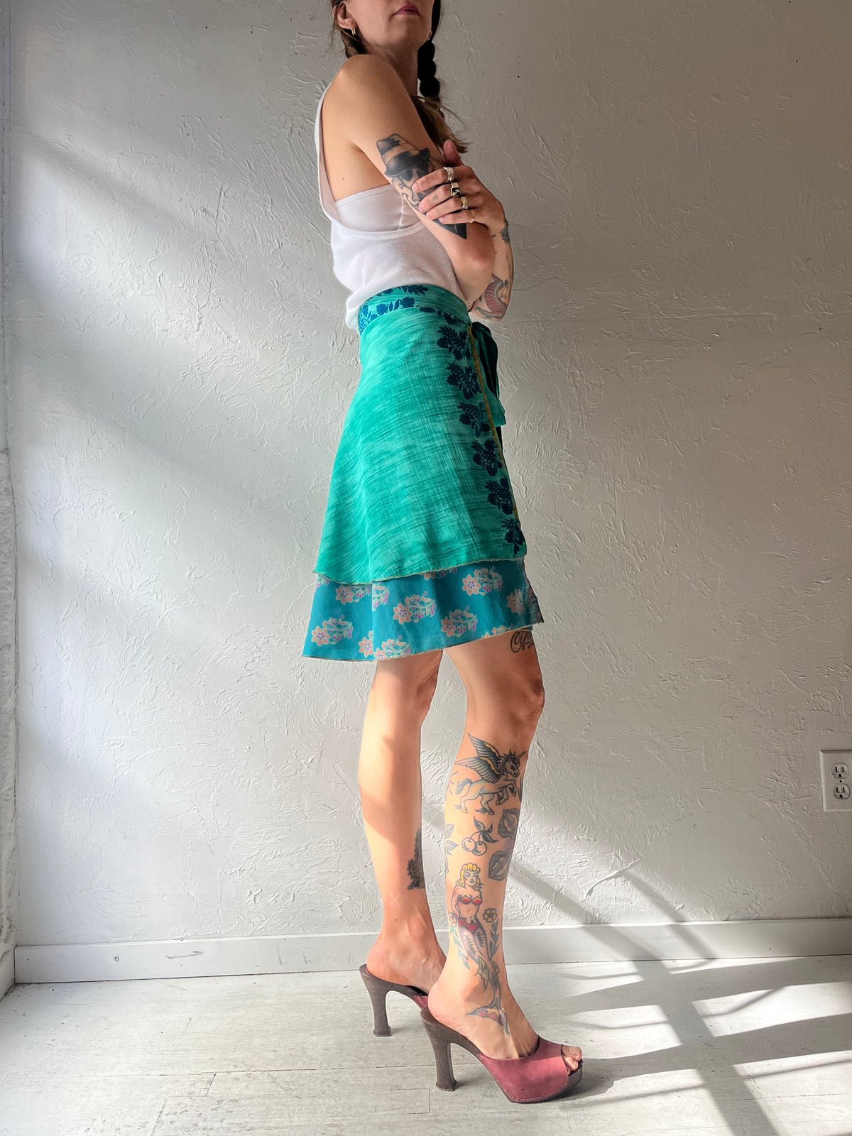 Y2k 'Dam Good Yarn' Floral Silk Hippie Boho Wrap Mini Skirt / Small - Medium