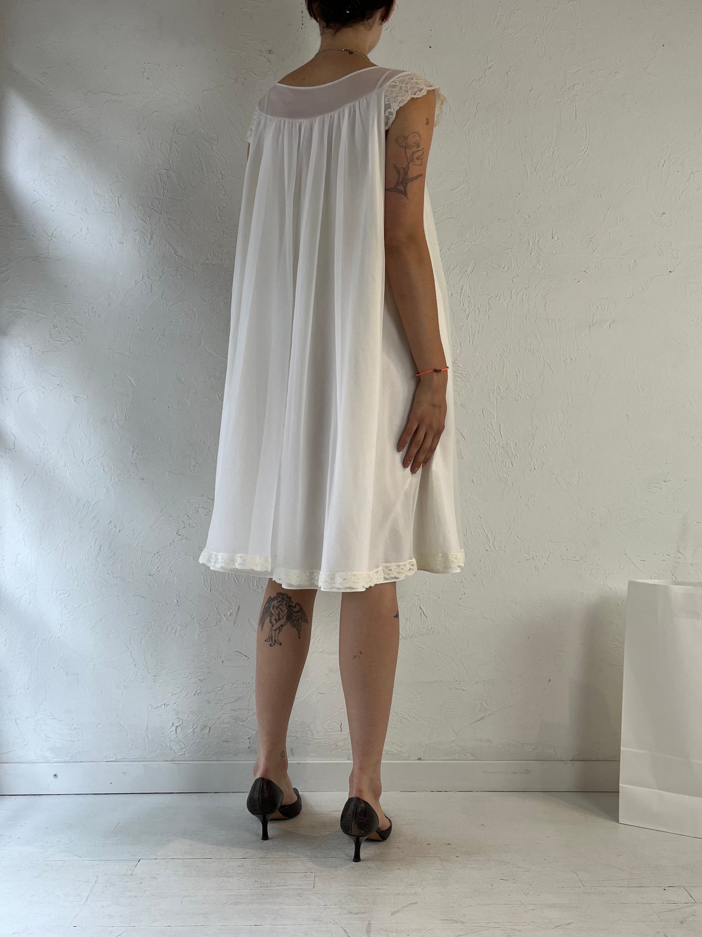 80s 'Shadowline' White Nylon Night Dress / Medium