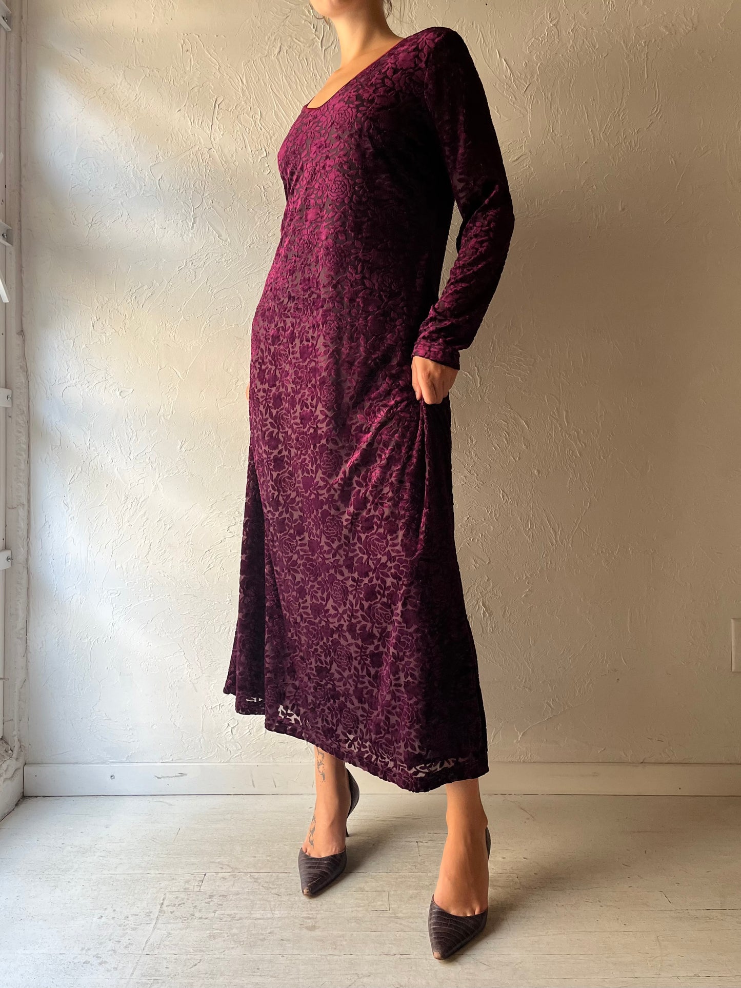 90s 'Moda Intl' Burgundy Burnt Velvet Maxi Dress / Large