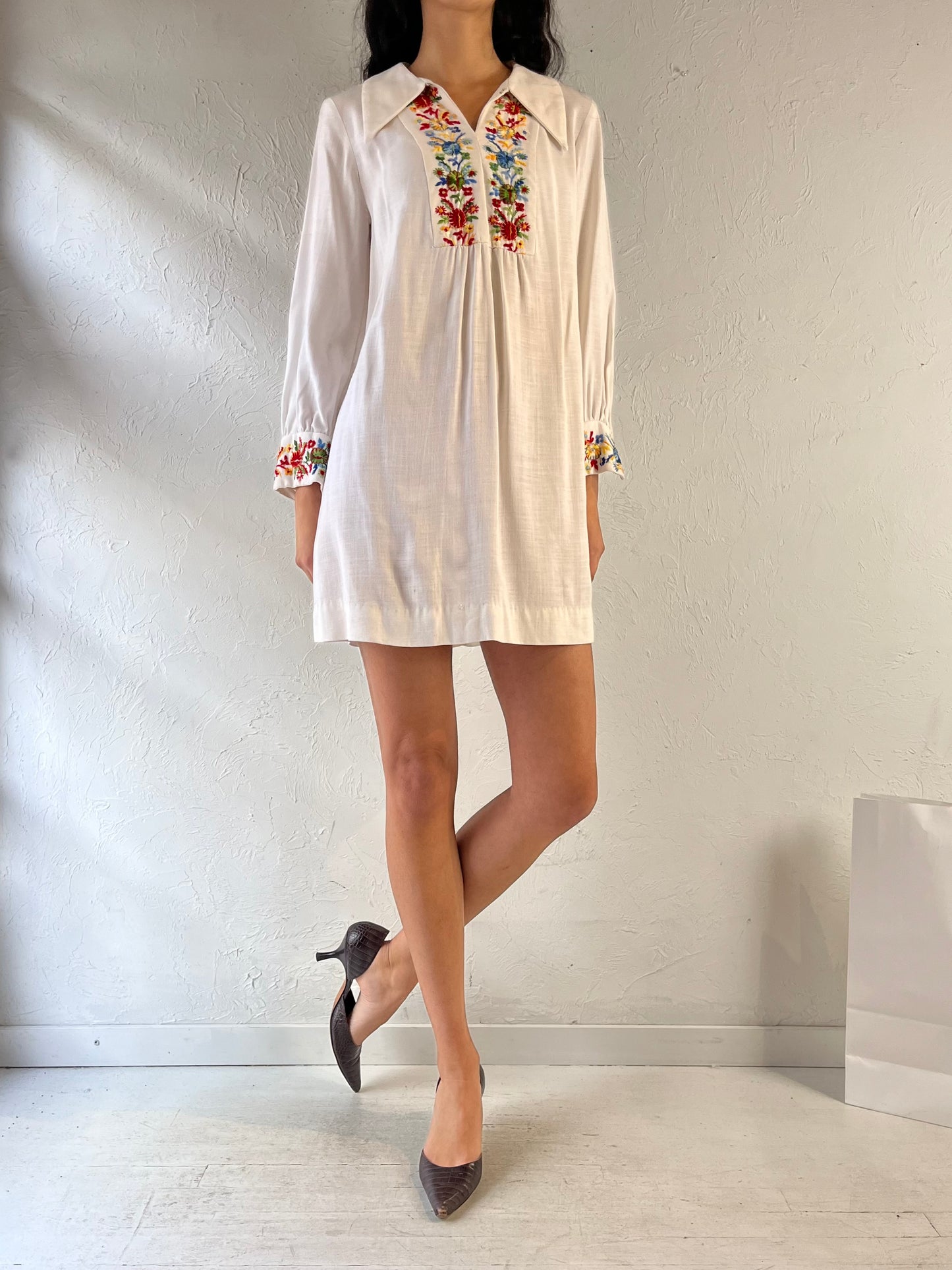 70s Embroidered Long Sleeve Mini Dress / Union Made / Small