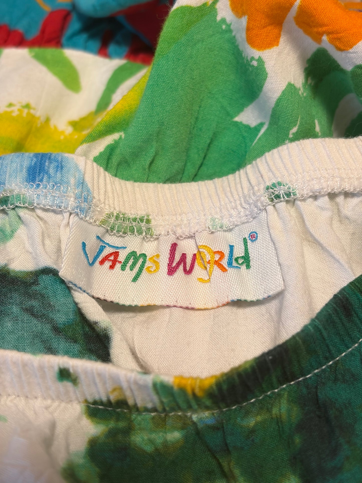 Vintage 'Jams World' White Spring Summer Skirt / Small