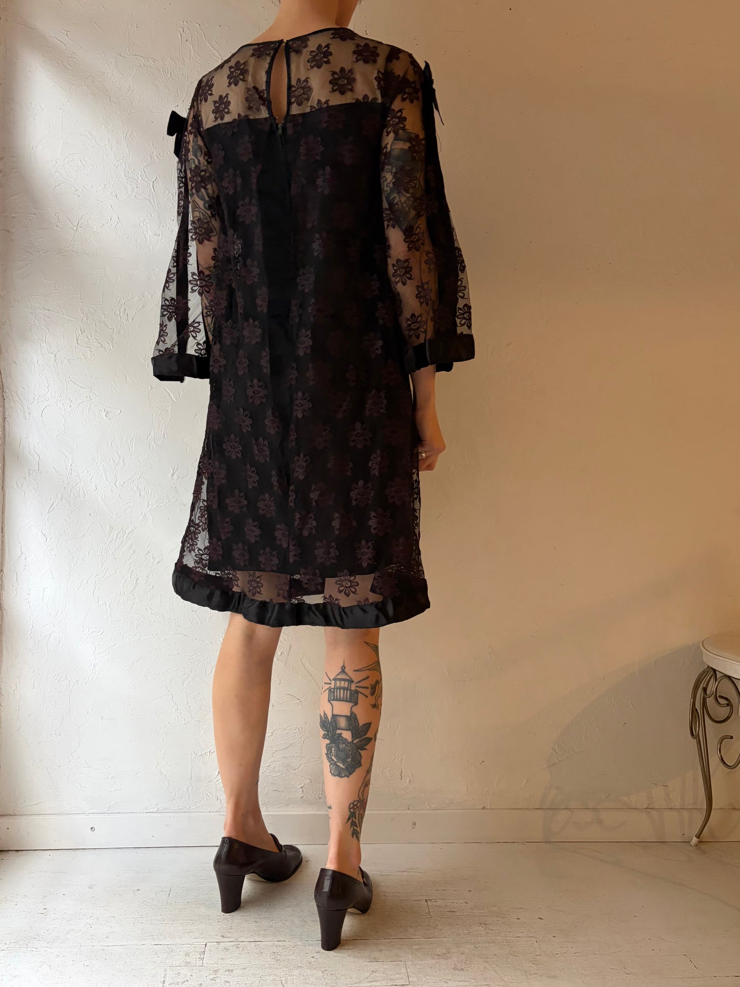 60s Black Lace Dress / Small