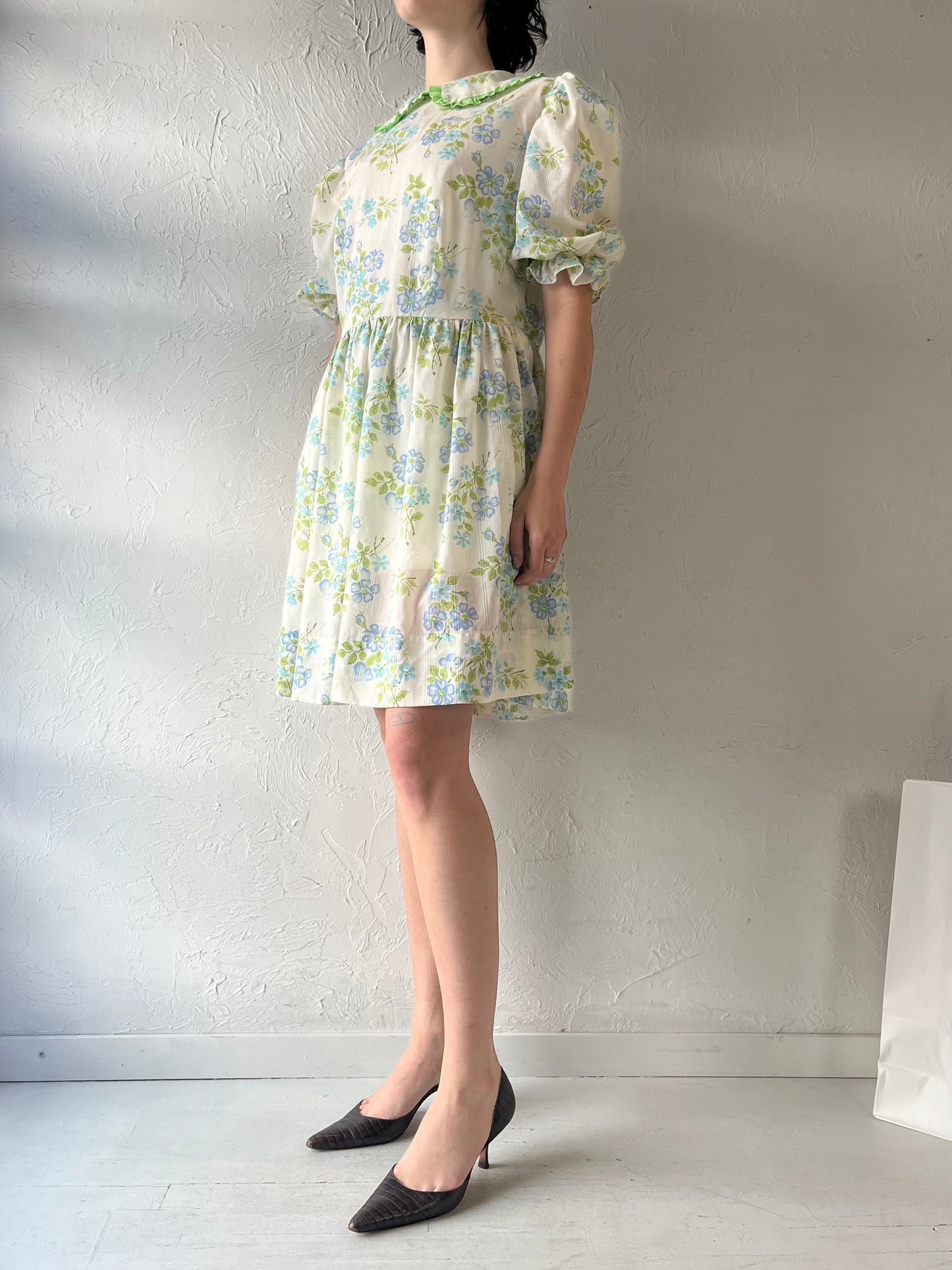 Vintage Handmade Green Floral Mini Dress / Medium