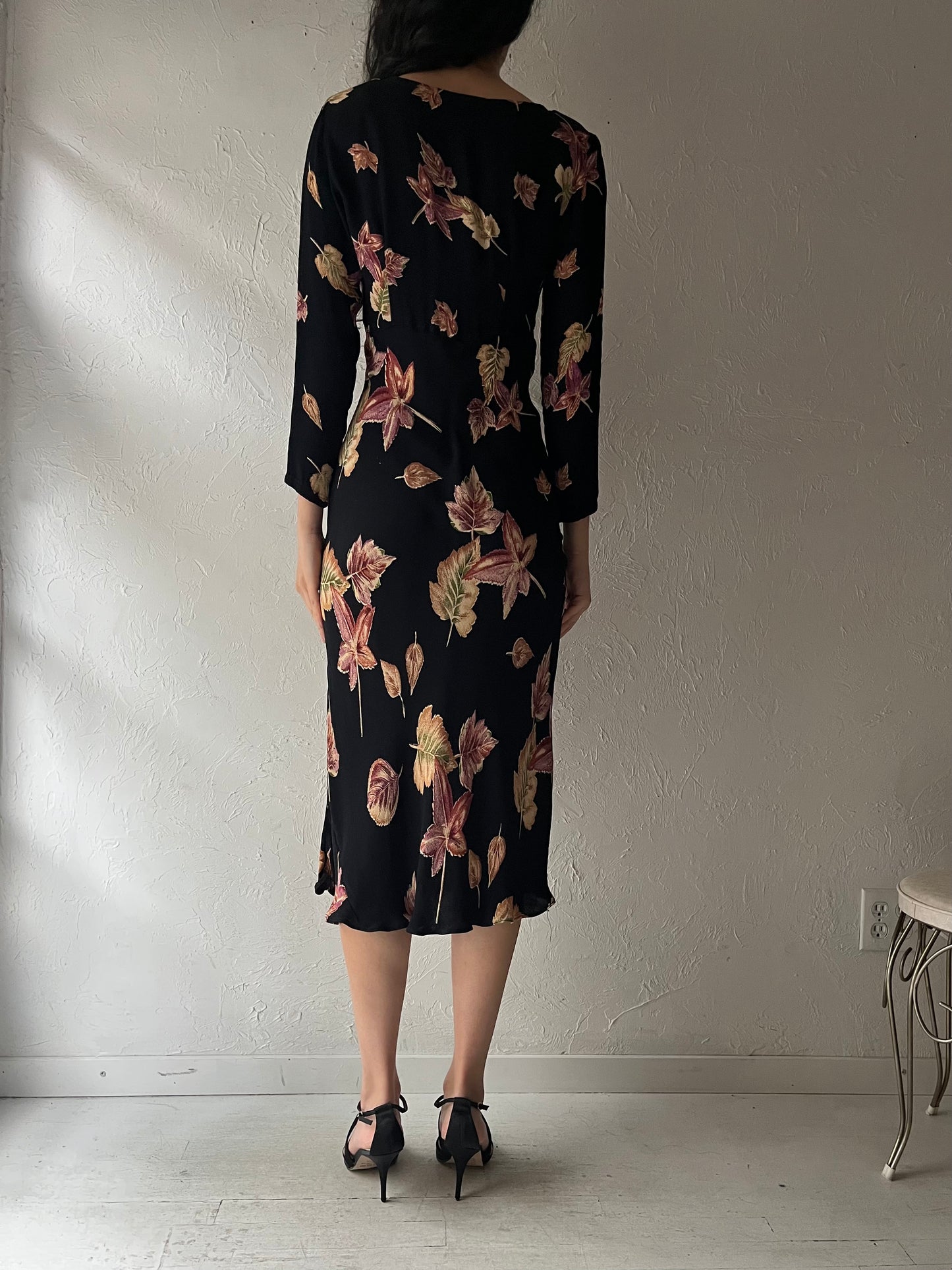 90s 'Nostalgia' Floral Long Sleeve Midi Dress / Small