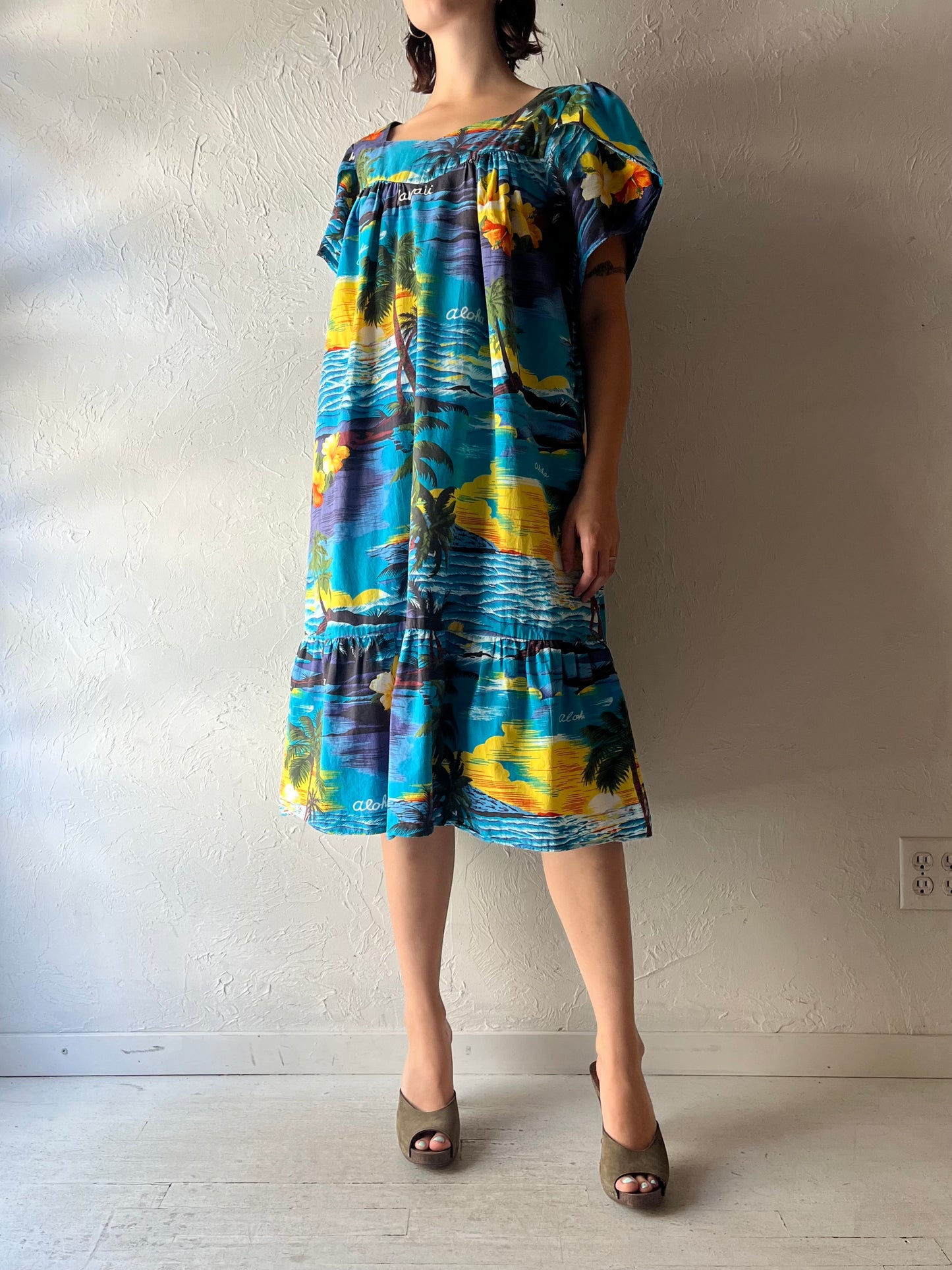 90s 'Ali's Fashions' Retro Hawaiian Print Midi Summer Dress