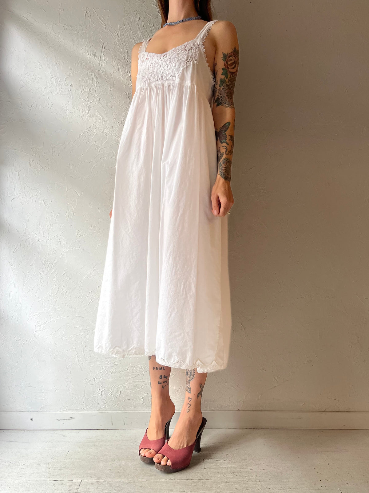 Vintage 'Papillon' White Cotton Crochet Baby Doll Dress / Small