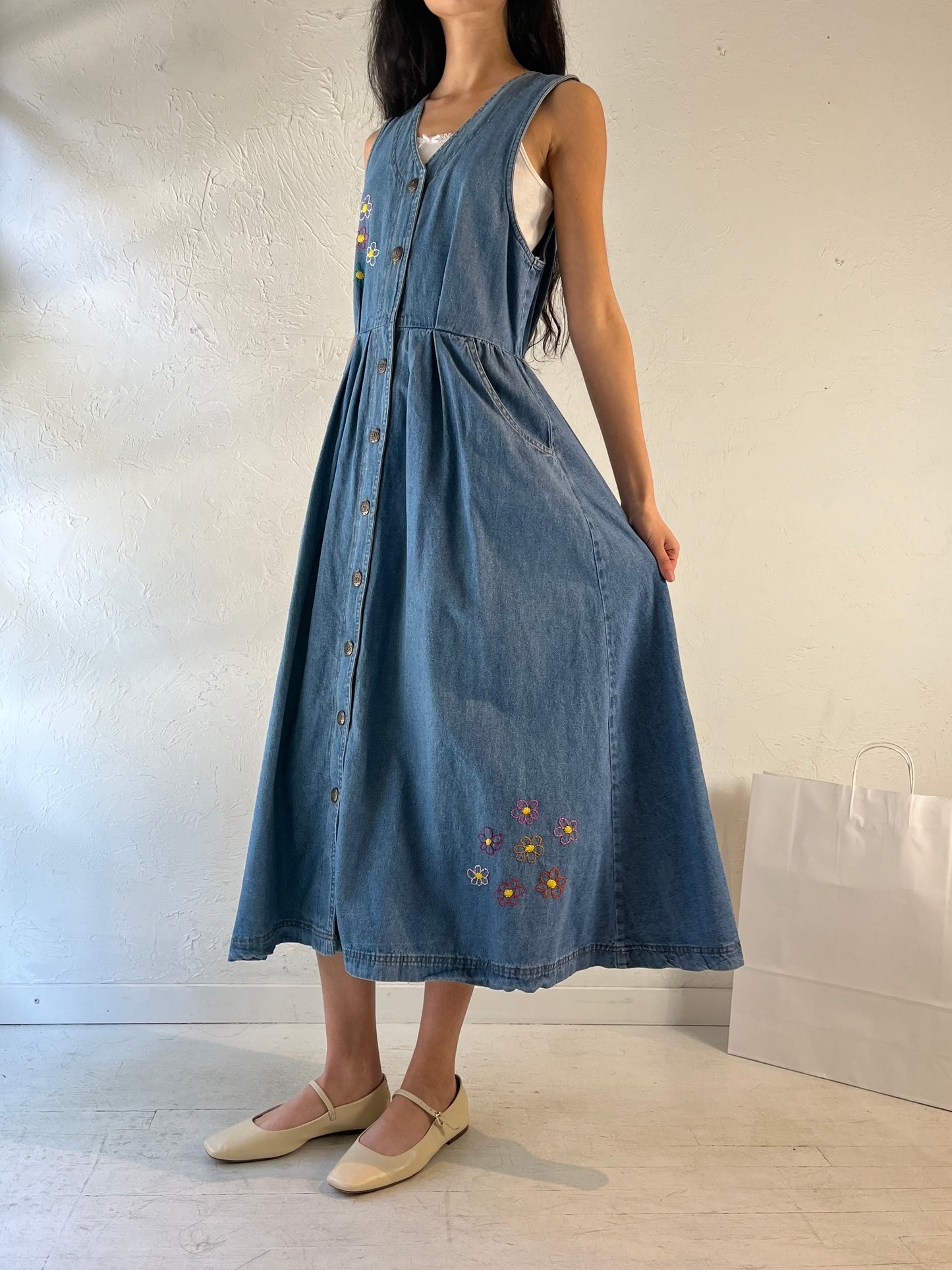 90s ‘Studio Ease’ Embroidered Denim Dress / Medium