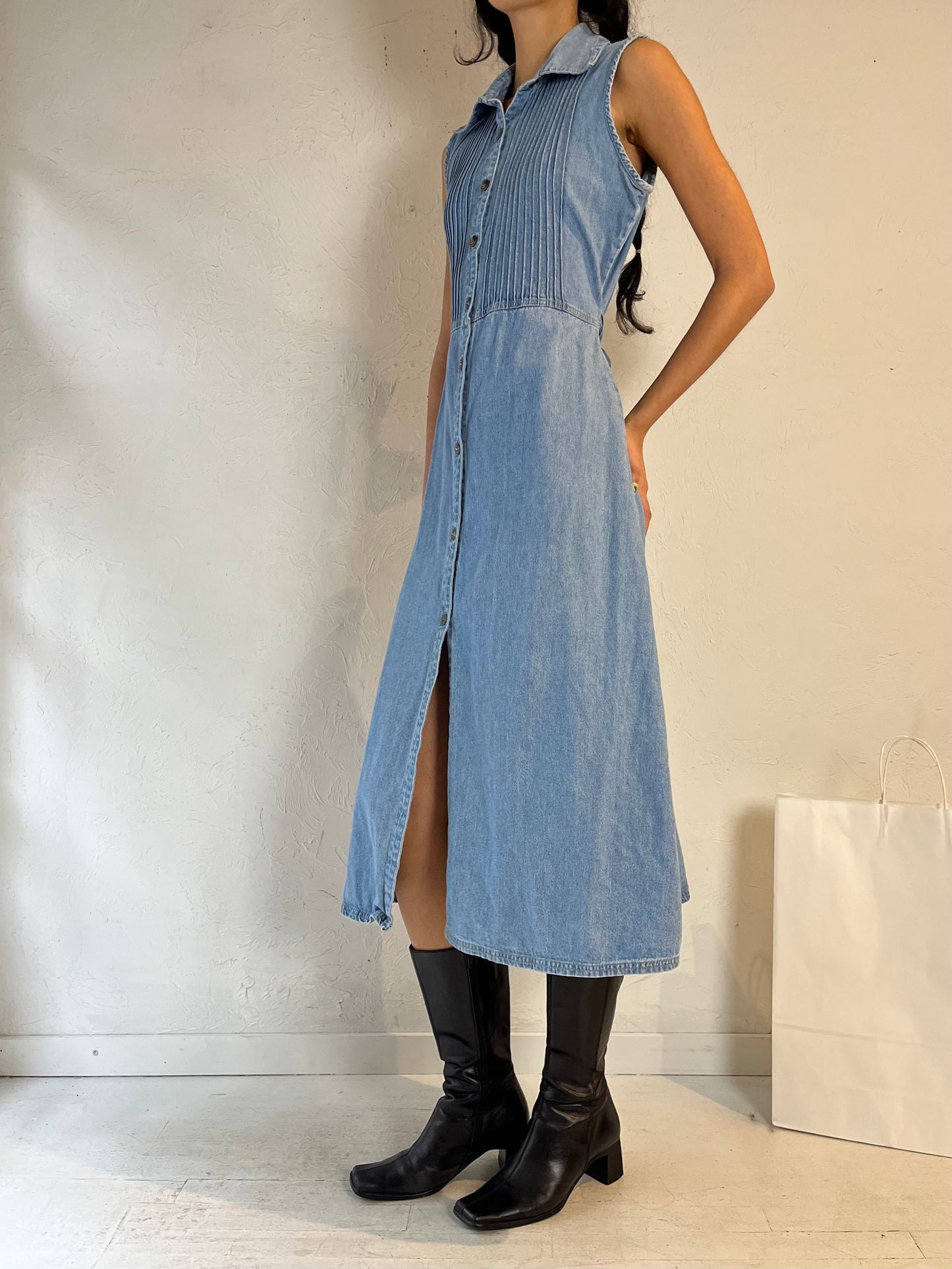 90s ‘Cherokee’ Button Up Denim Dress / Medium