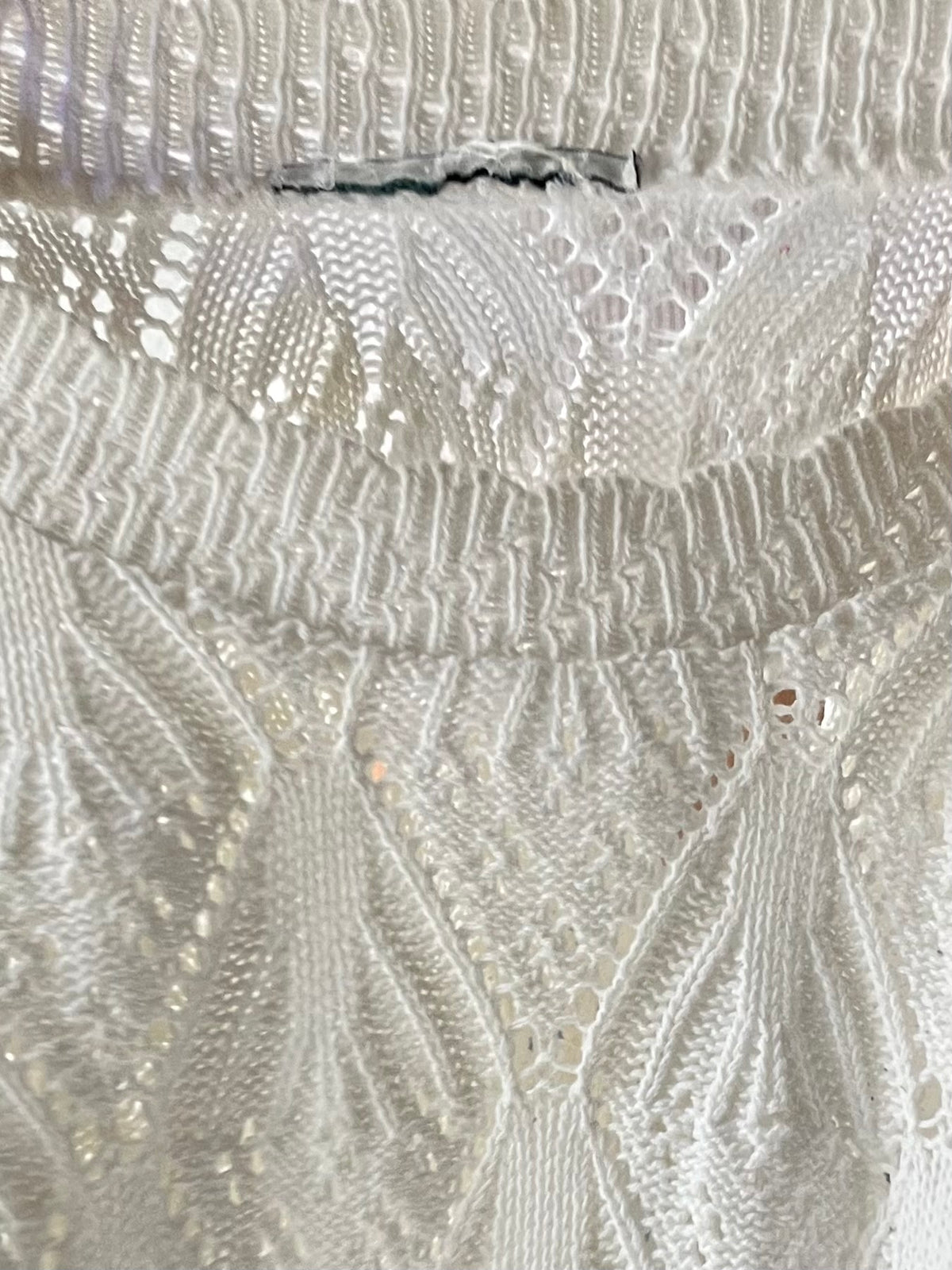 90s White Cotton Crochet Knit Sweater / Medium