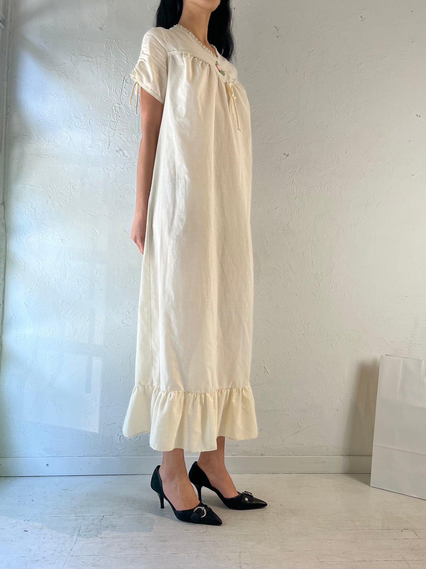 80s Cream Night Dress / Medium